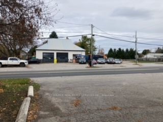 4442 Mount Albert Rd