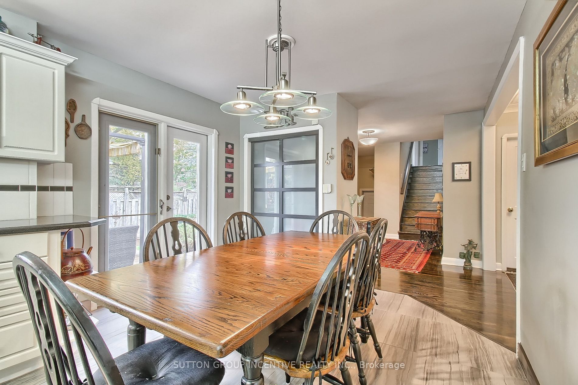 142 Avenue Rd
