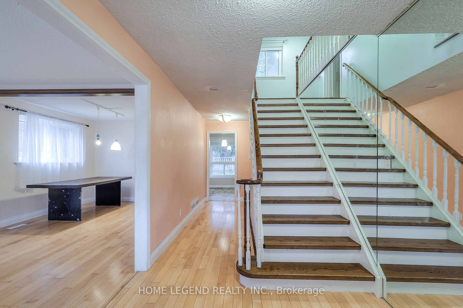 52 Carlton Rd