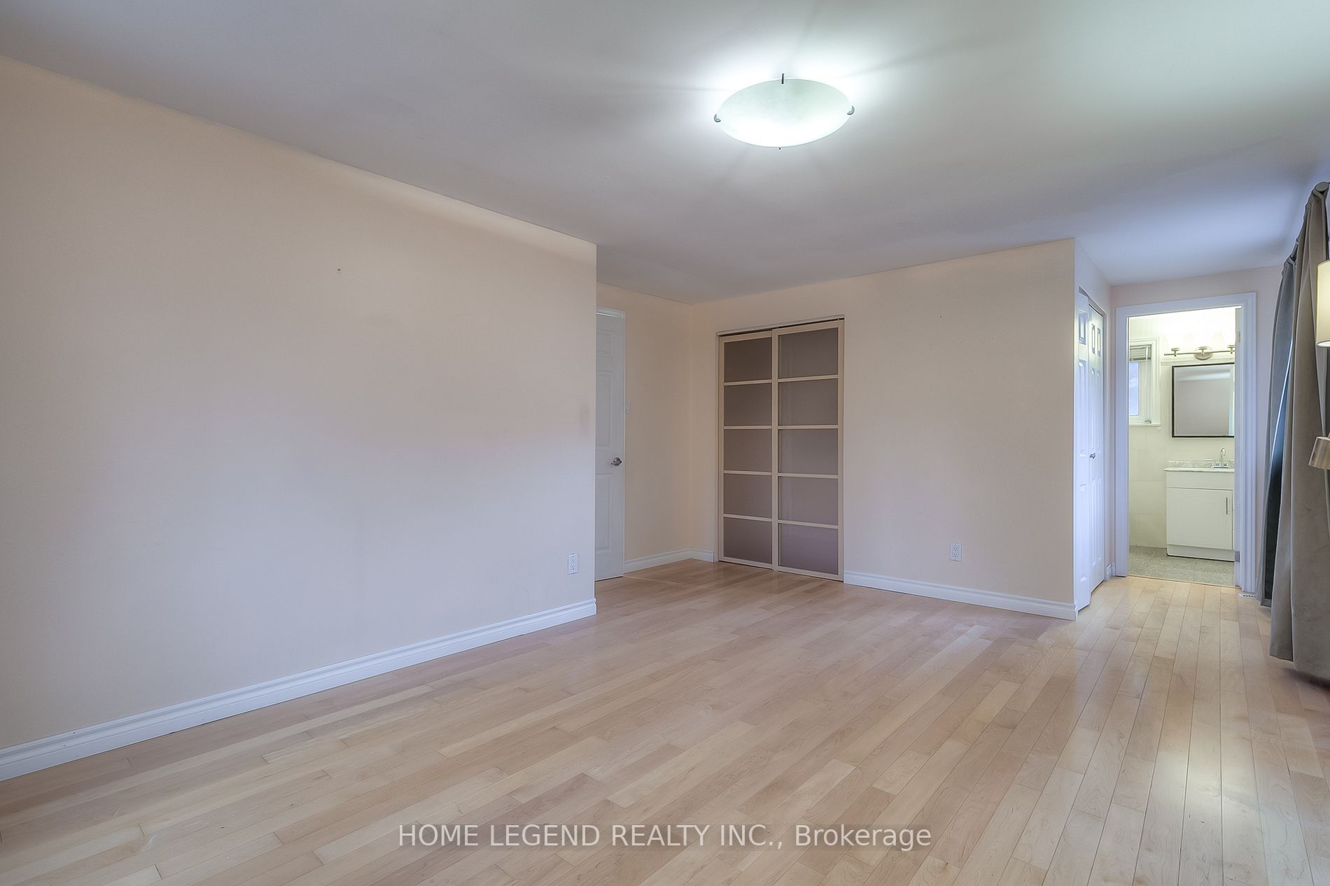 52 Carlton Rd