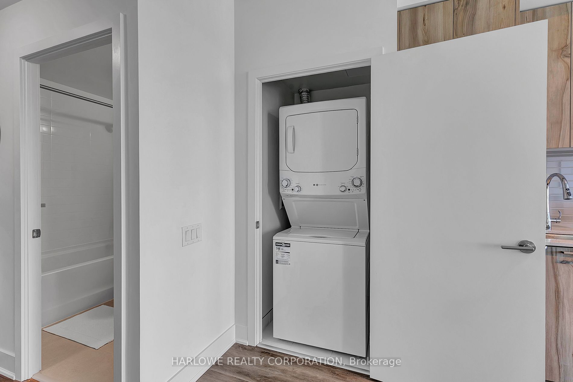 185 Deerfield Rd, #1306