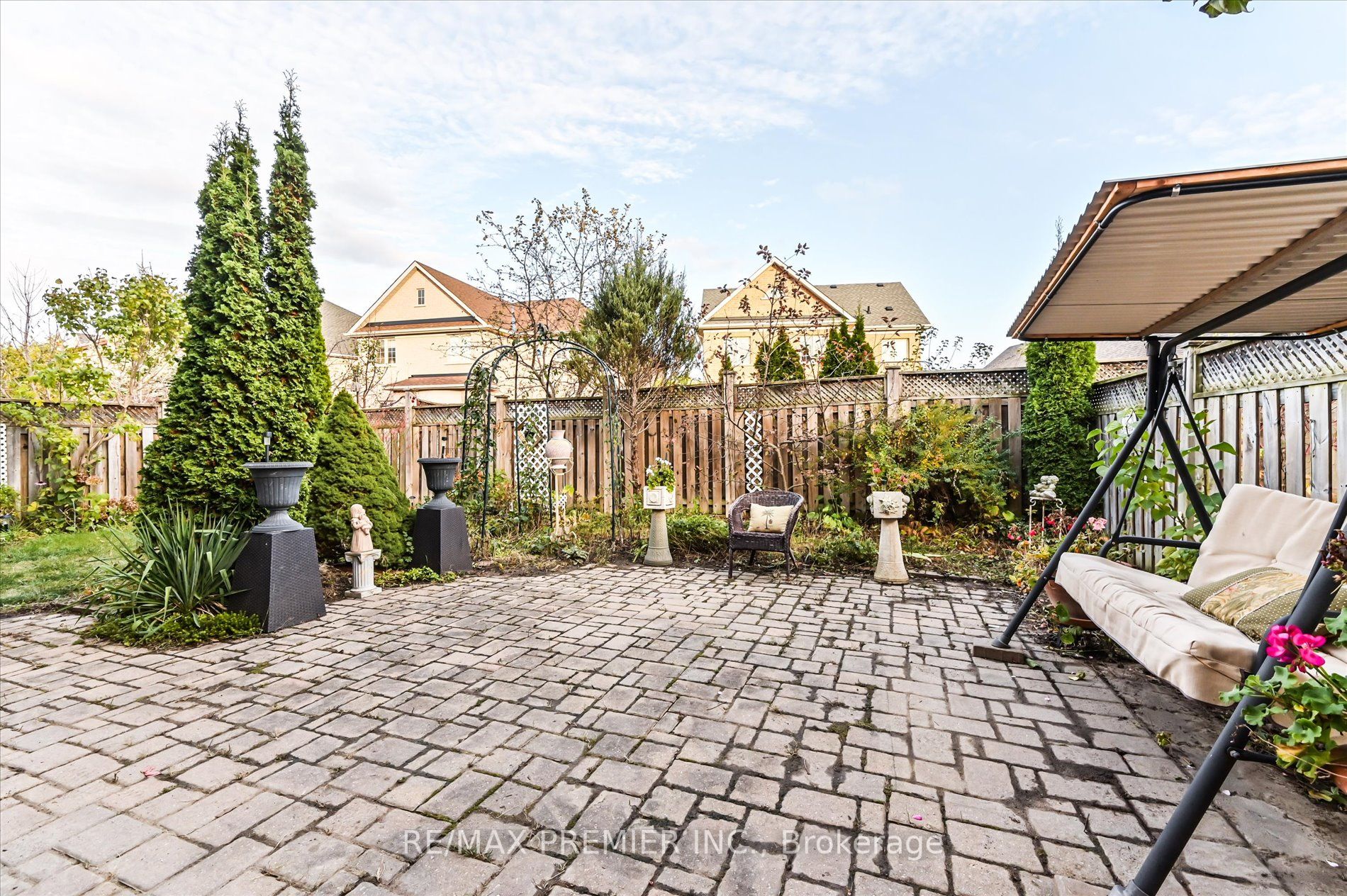 39 Donzi Lane