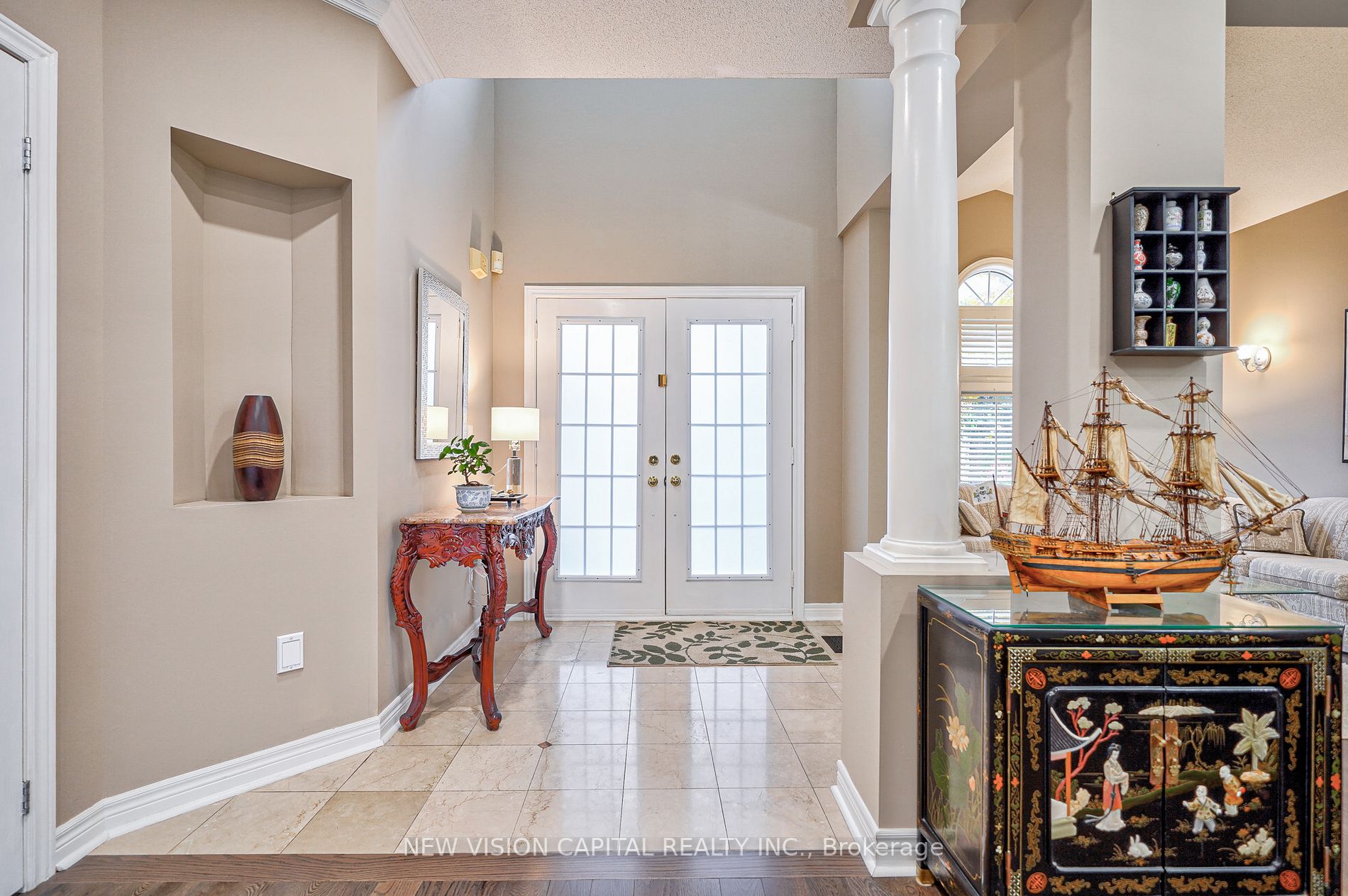 11 Farnham Dr