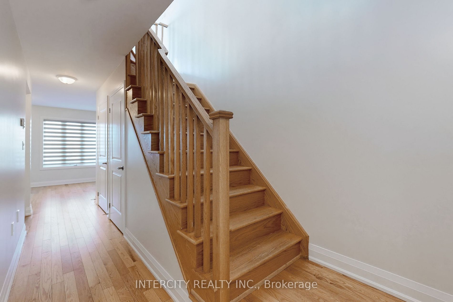 198 Moneypenny Pl