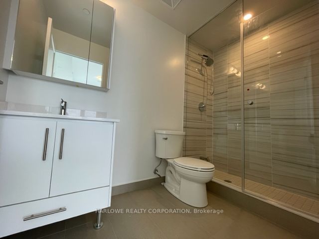 105 Oneida Cres, #2411