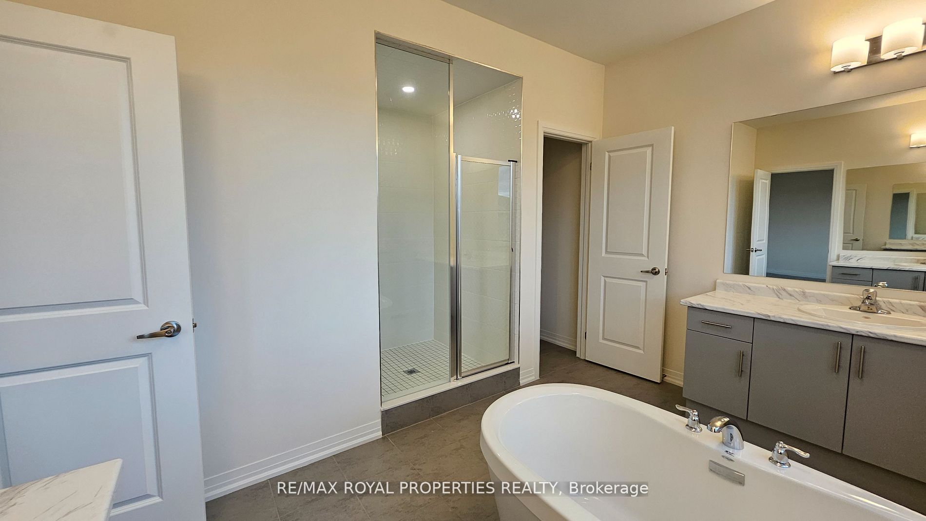 108 Mckean Dr