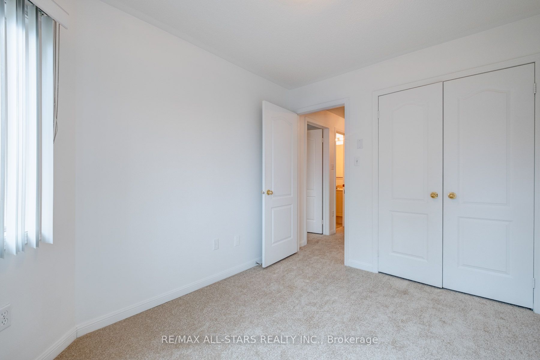 49 Cornell Park Ave