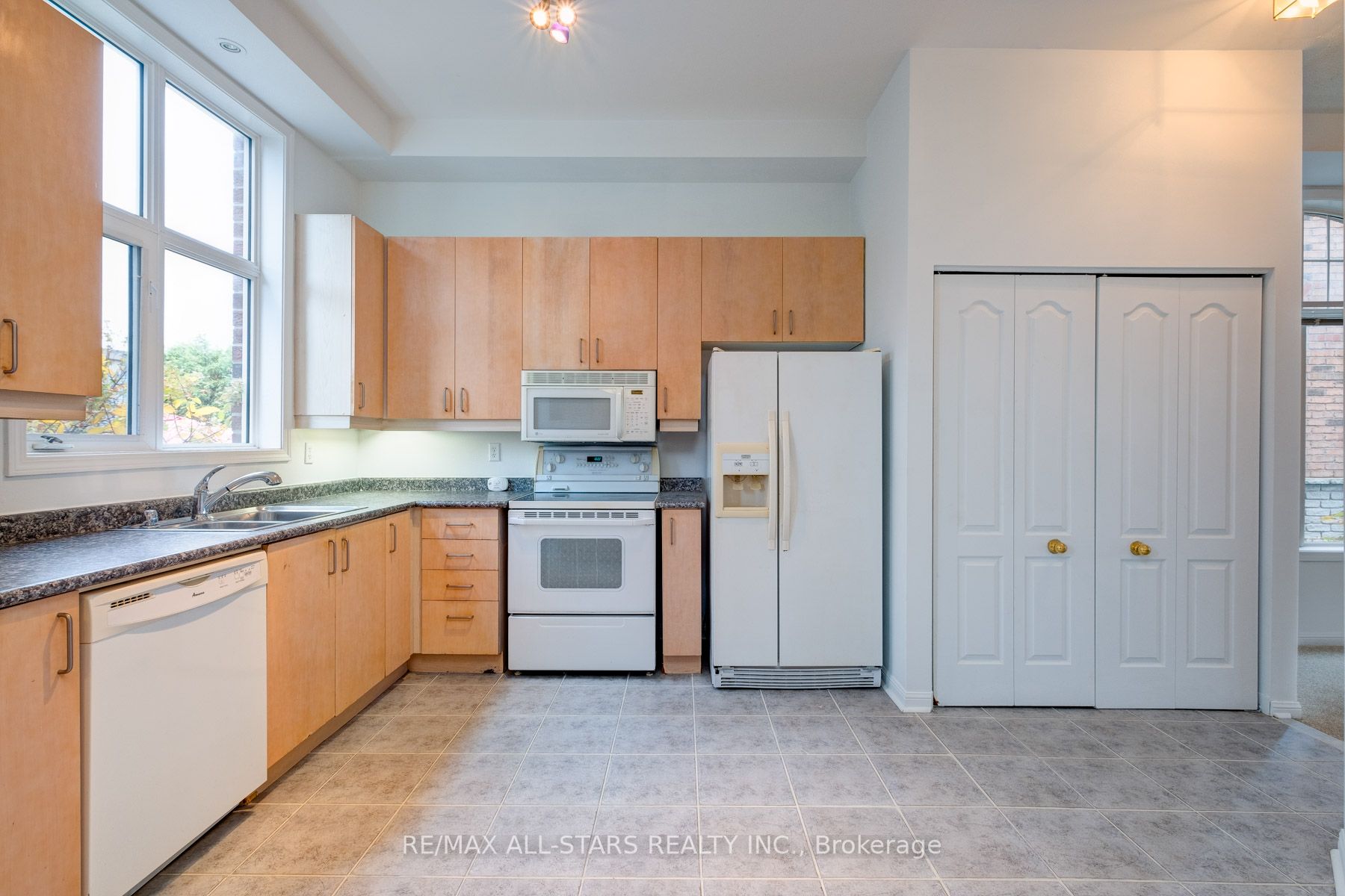49 Cornell Park Ave