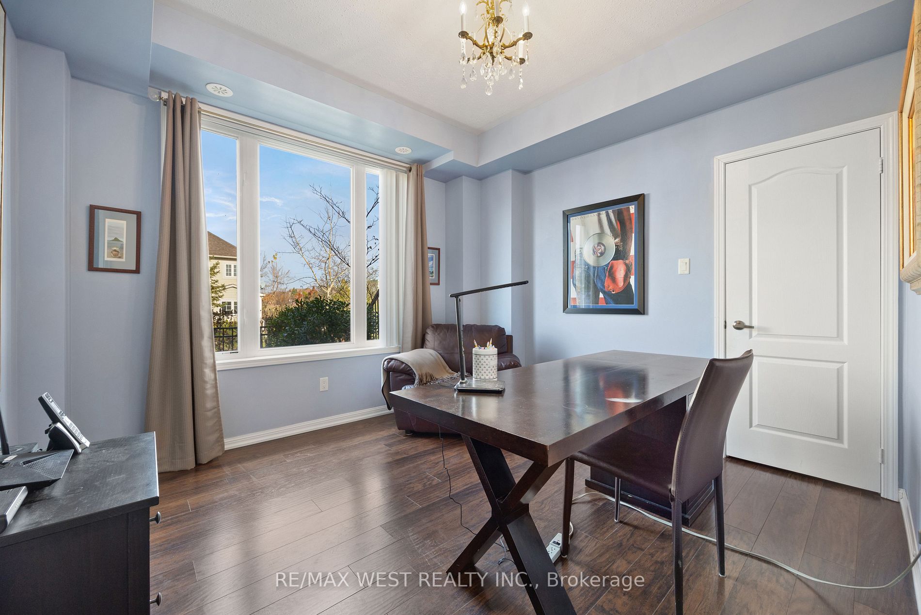 36 Walter Dove Crt E, #8
