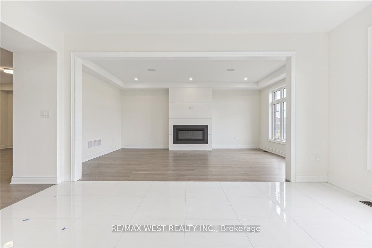 32 Plank Rd