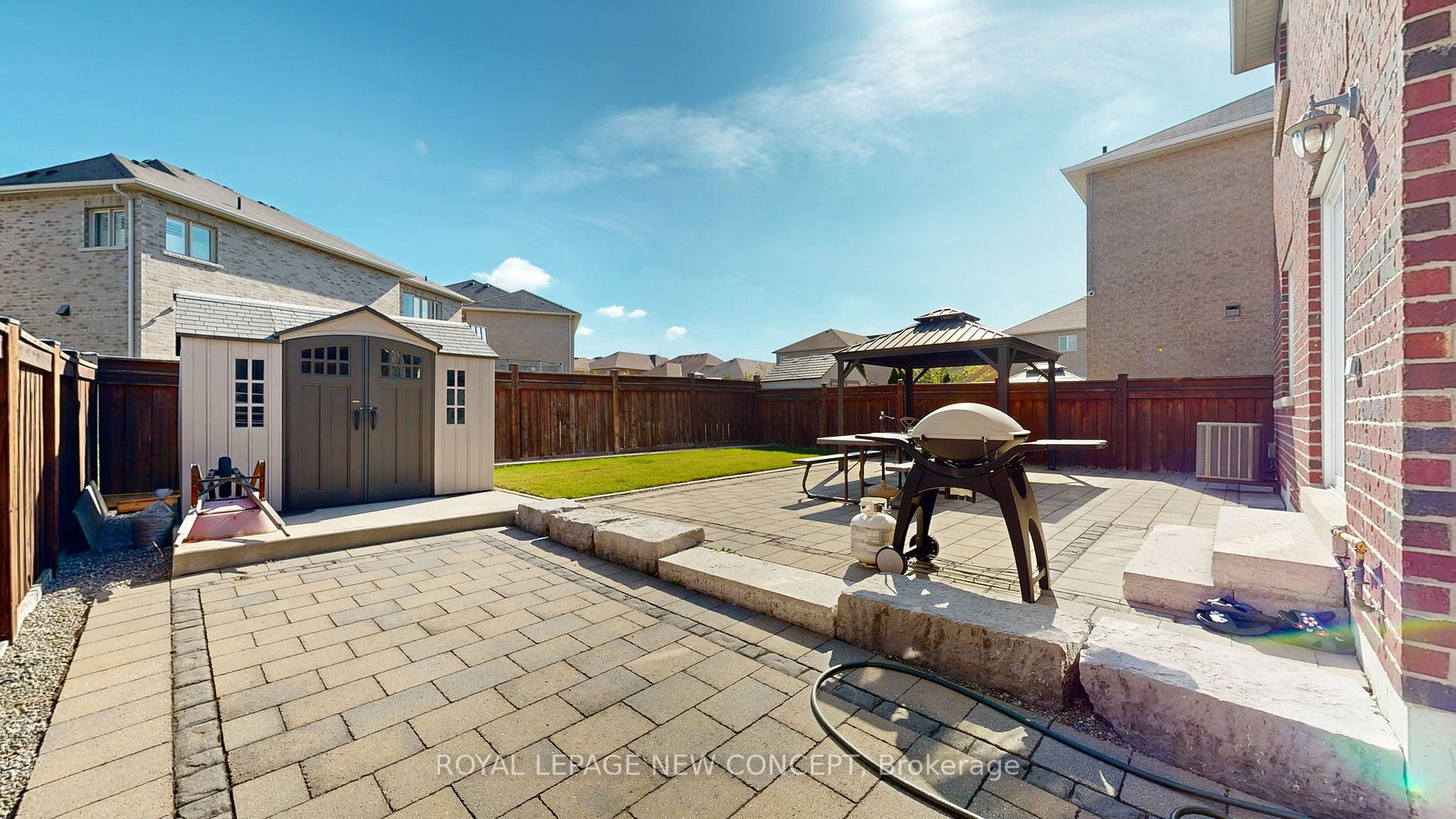 86 Corner Brook Cres