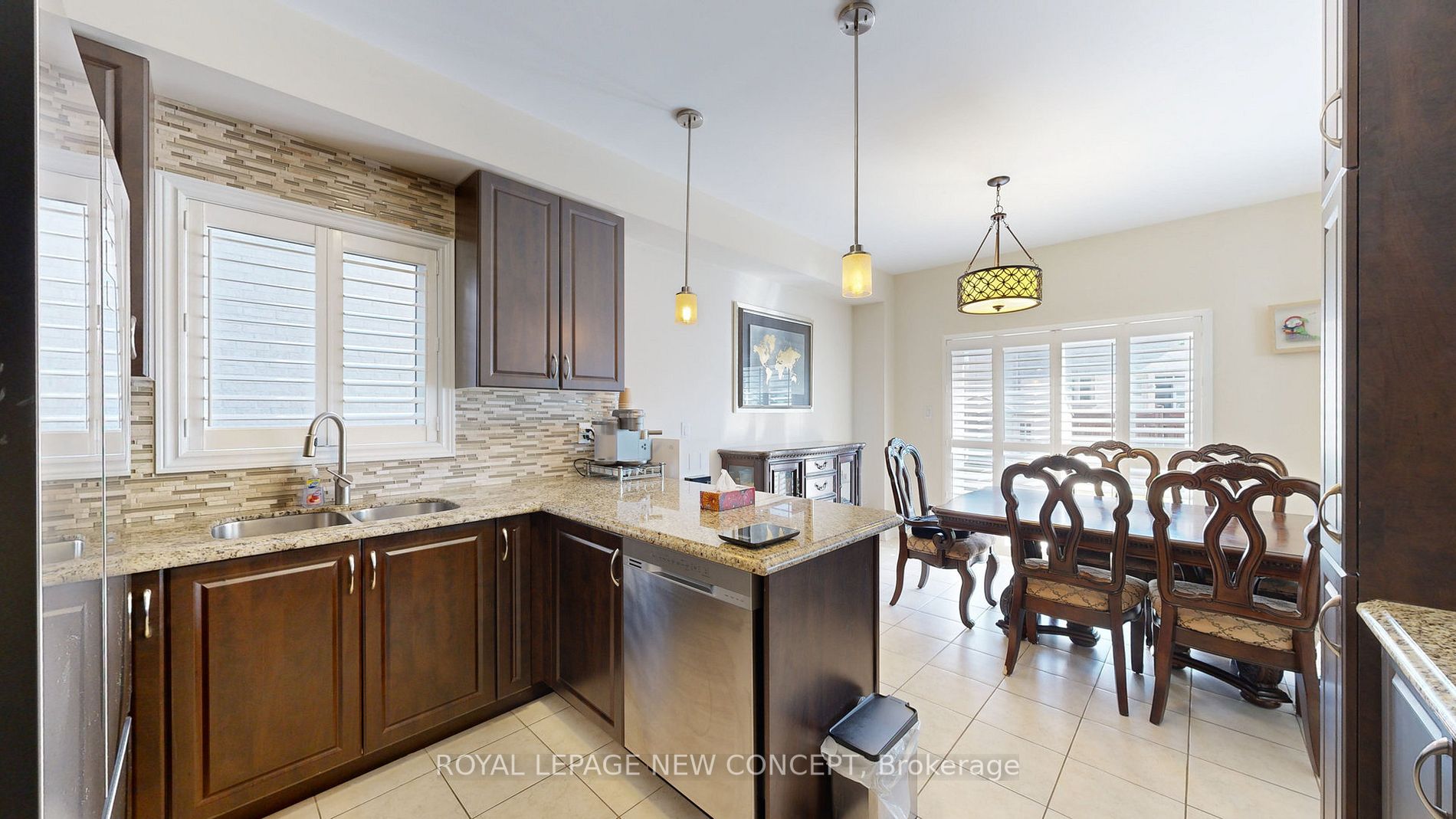 86 Corner Brook Cres