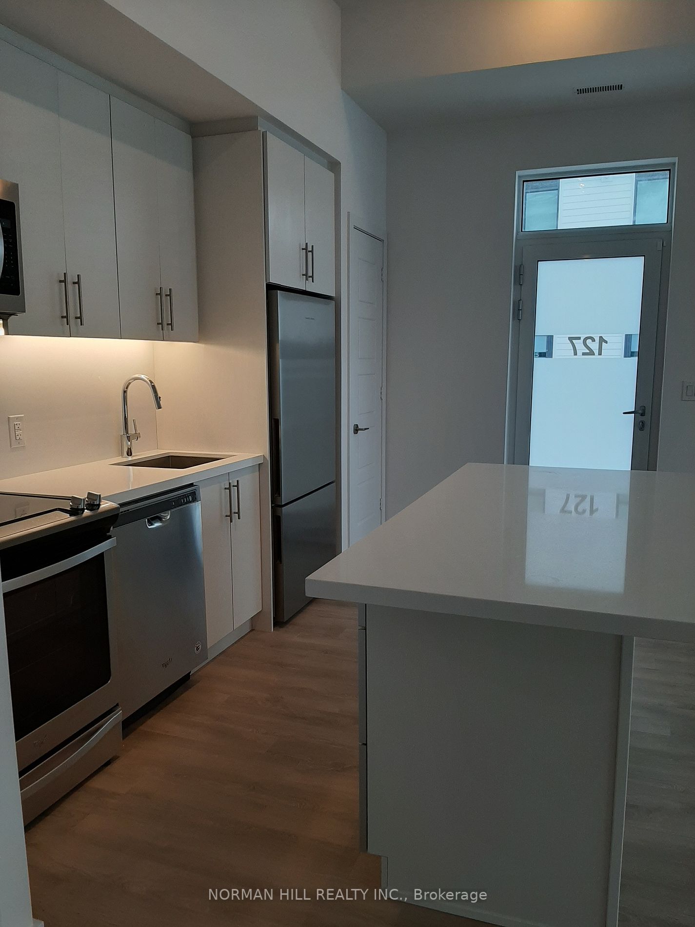 331 Broward Way, #127