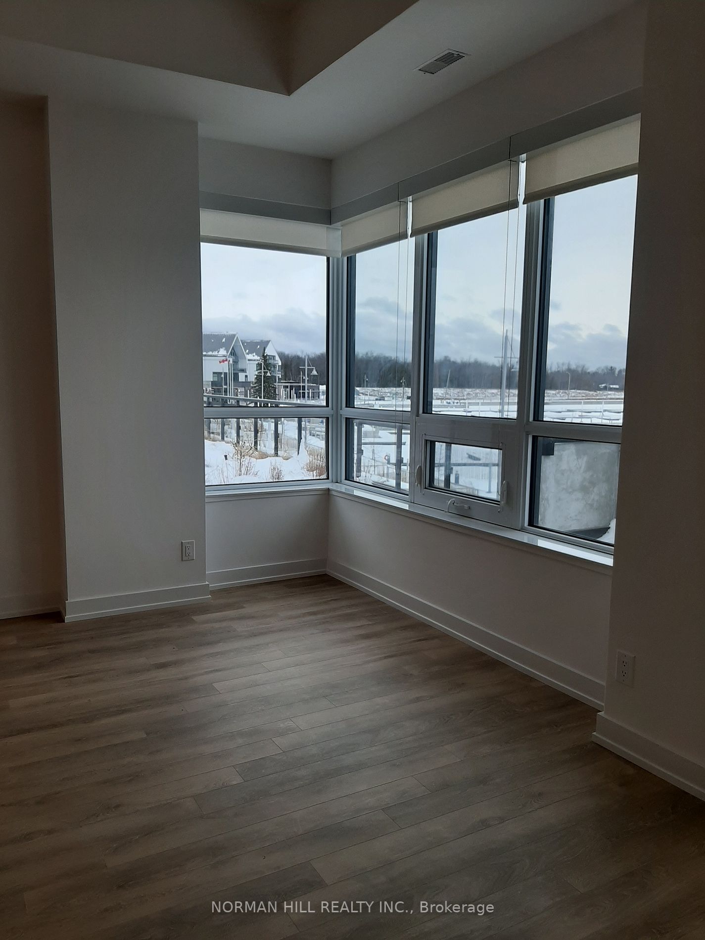 331 Broward Way, #127