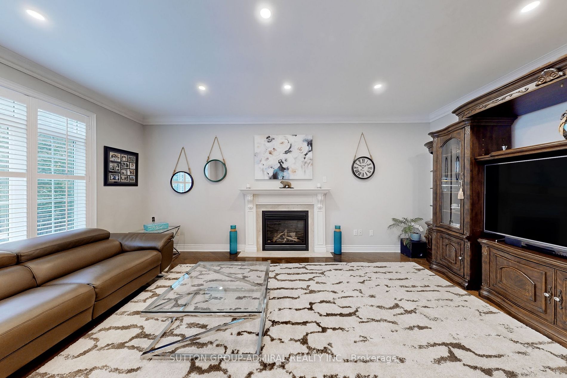 260 Flamingo Rd