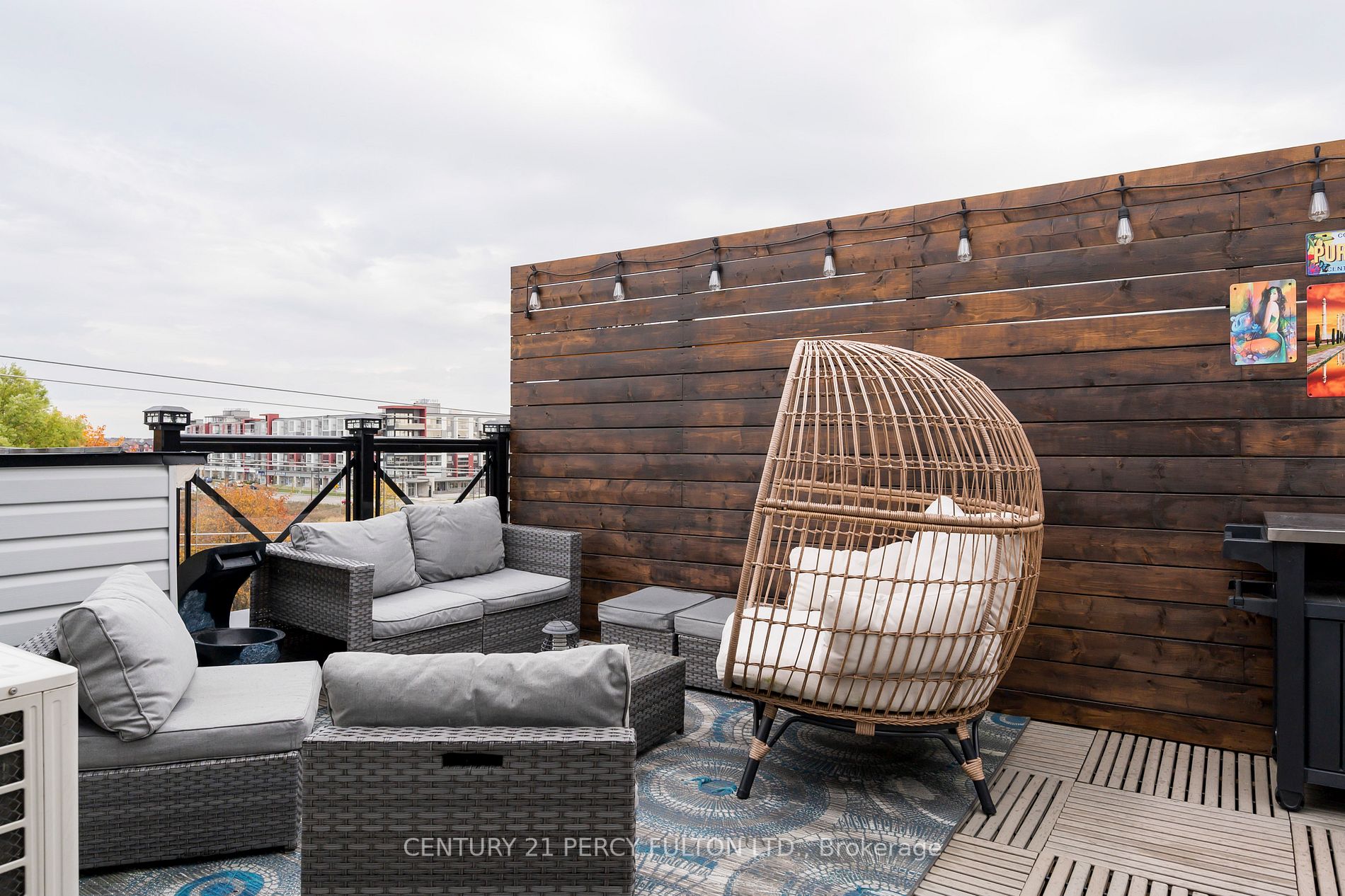 30 Westmeath Lane, #2525