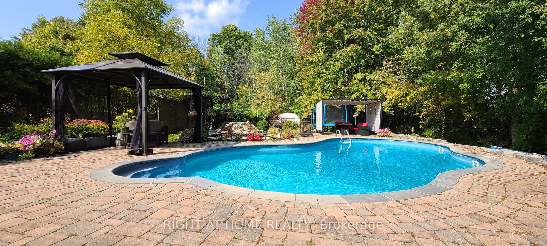 789 College Manor Dr