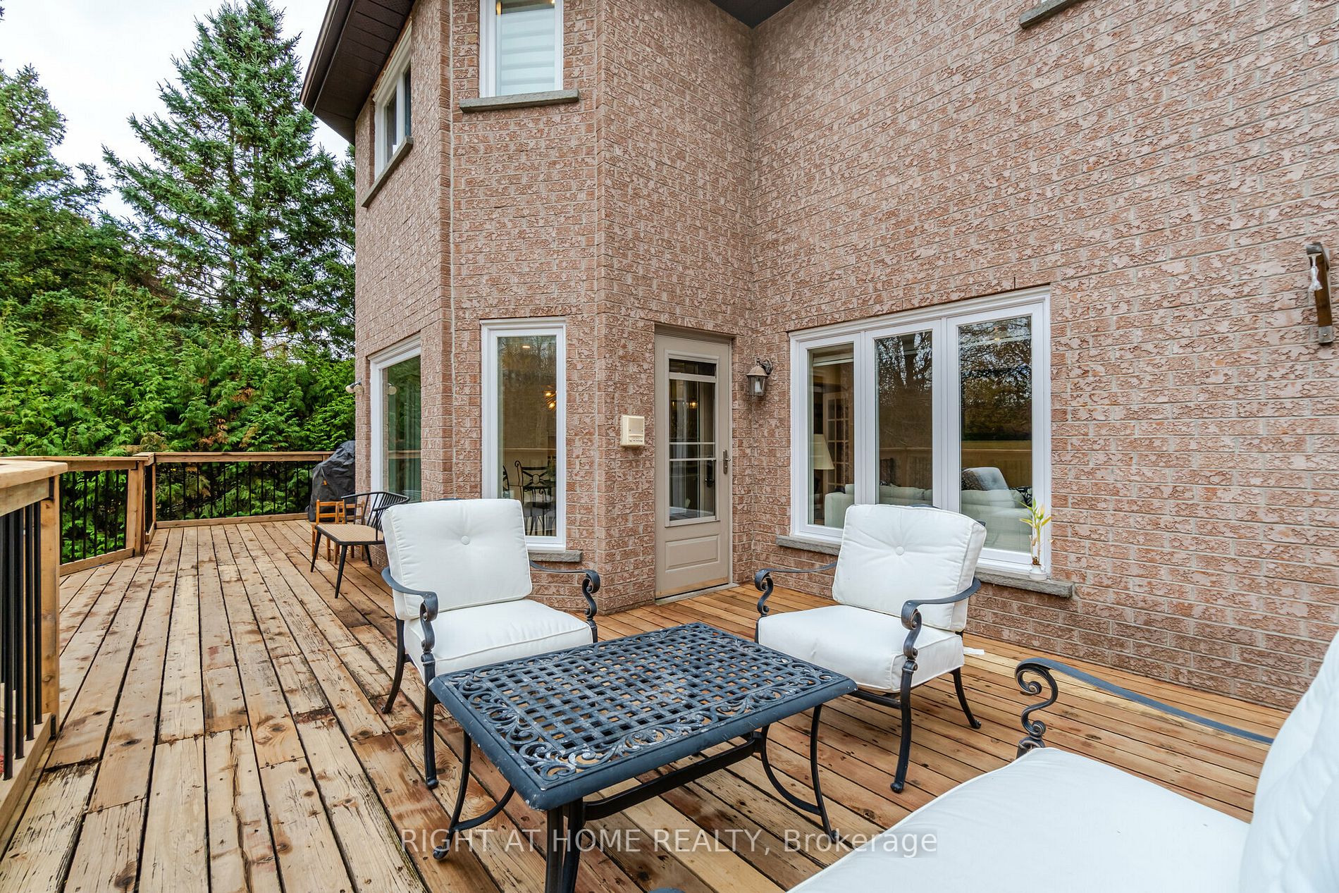 789 College Manor Dr