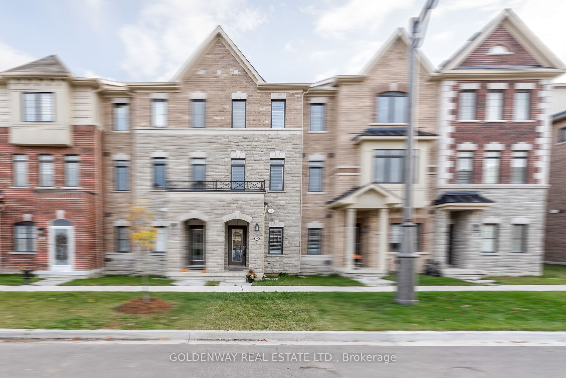 47 George Peach Ave