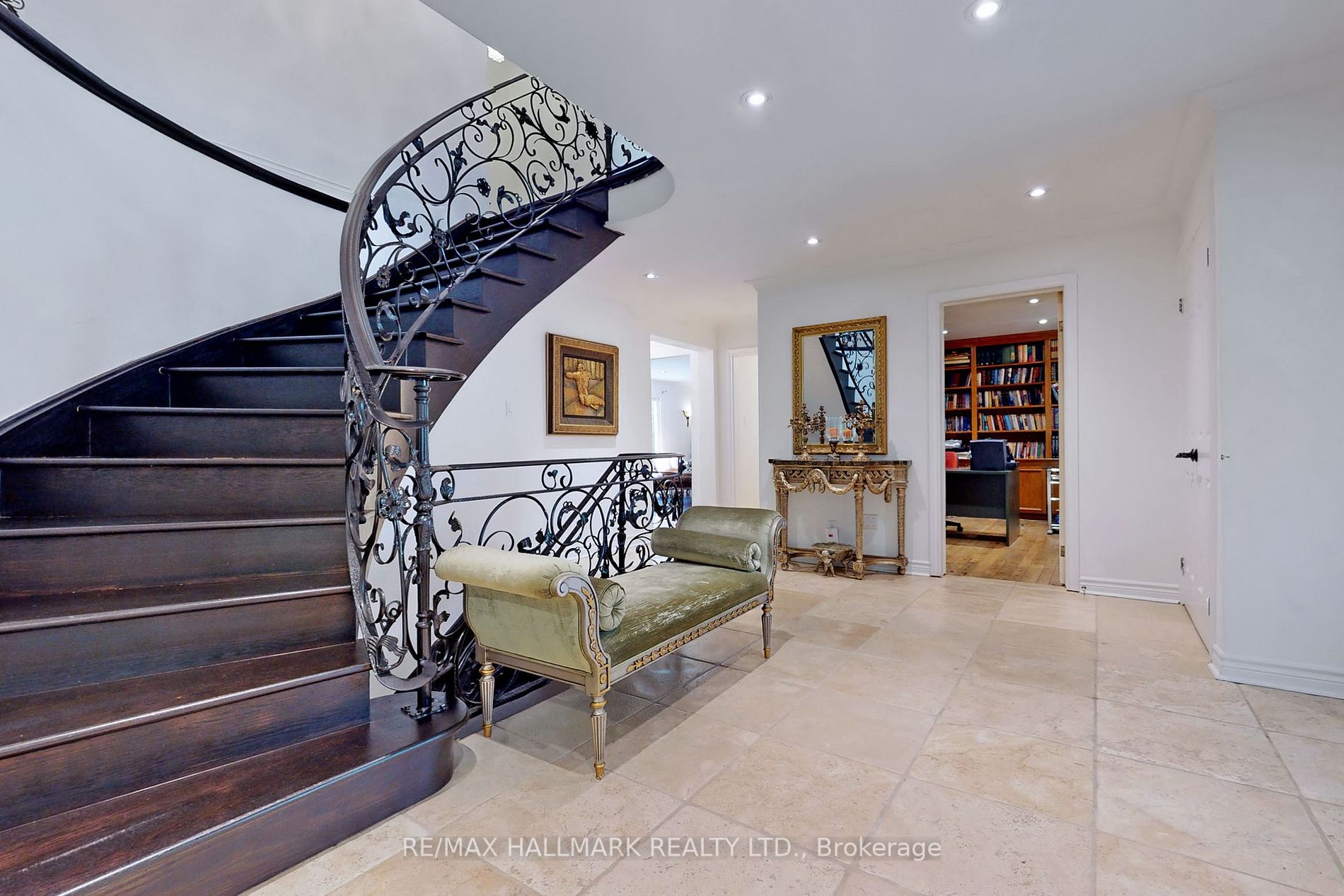 142 Forest Ridge Rd