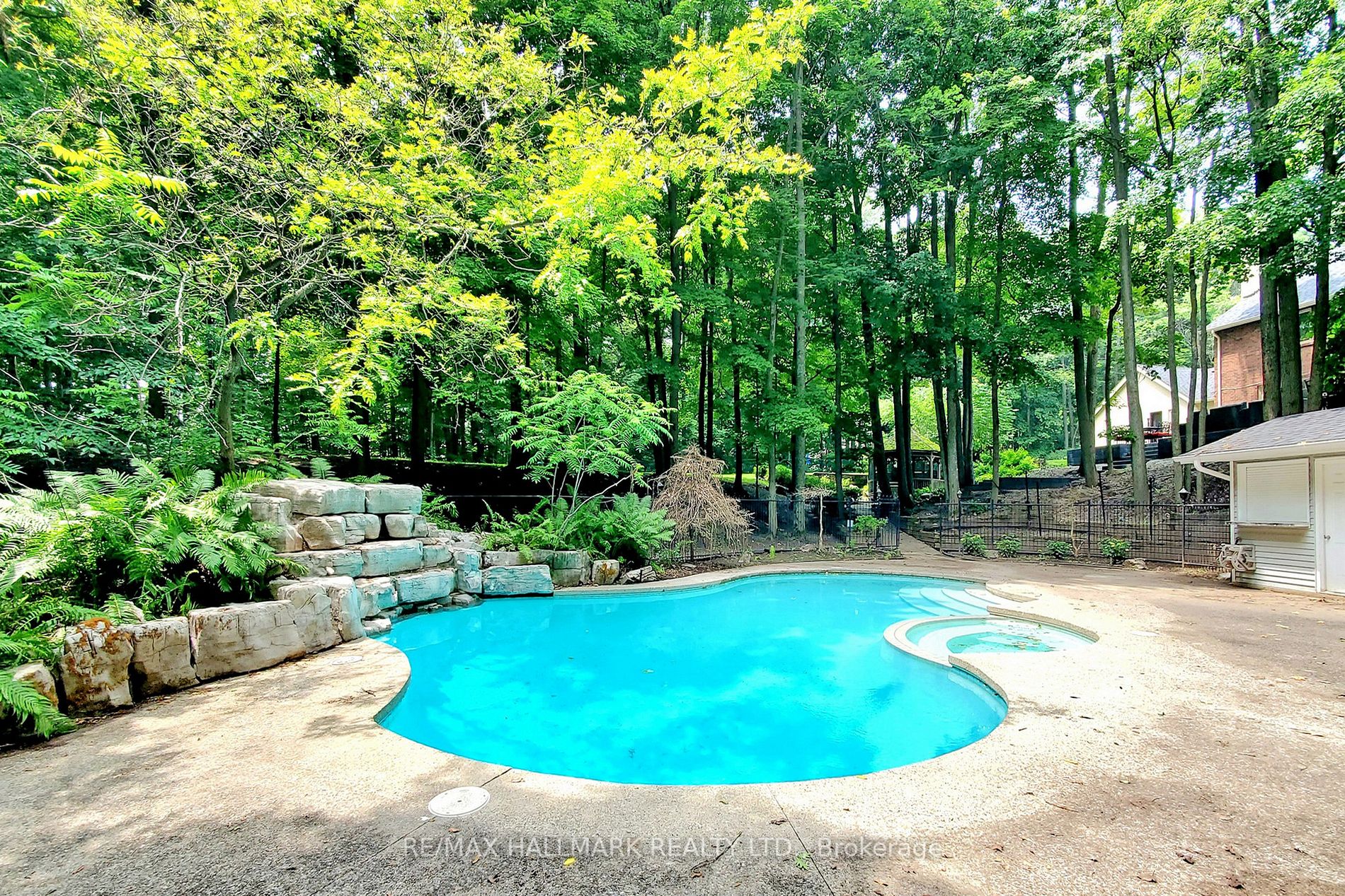 142 Forest Ridge Rd