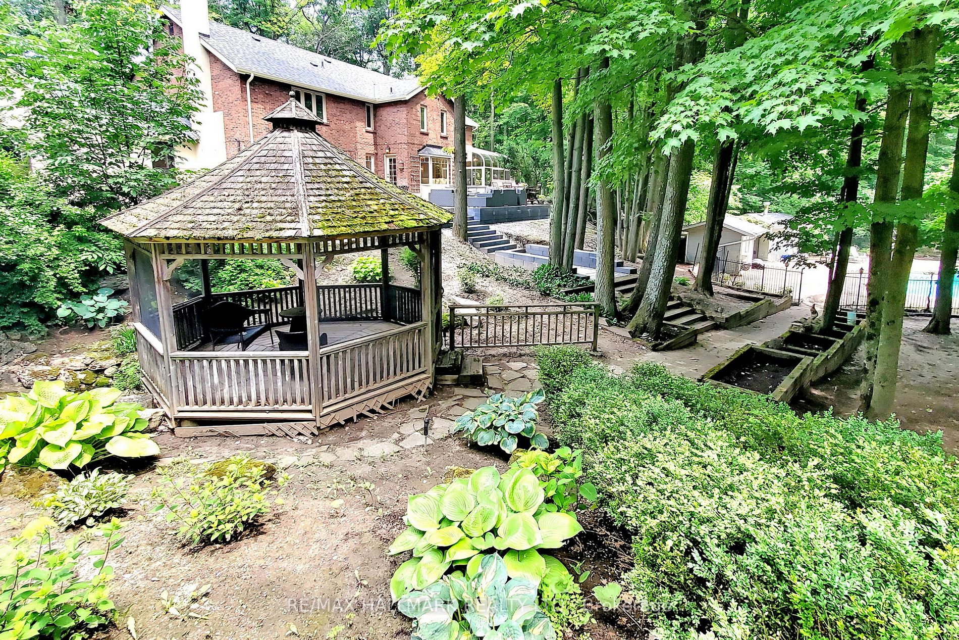 142 Forest Ridge Rd