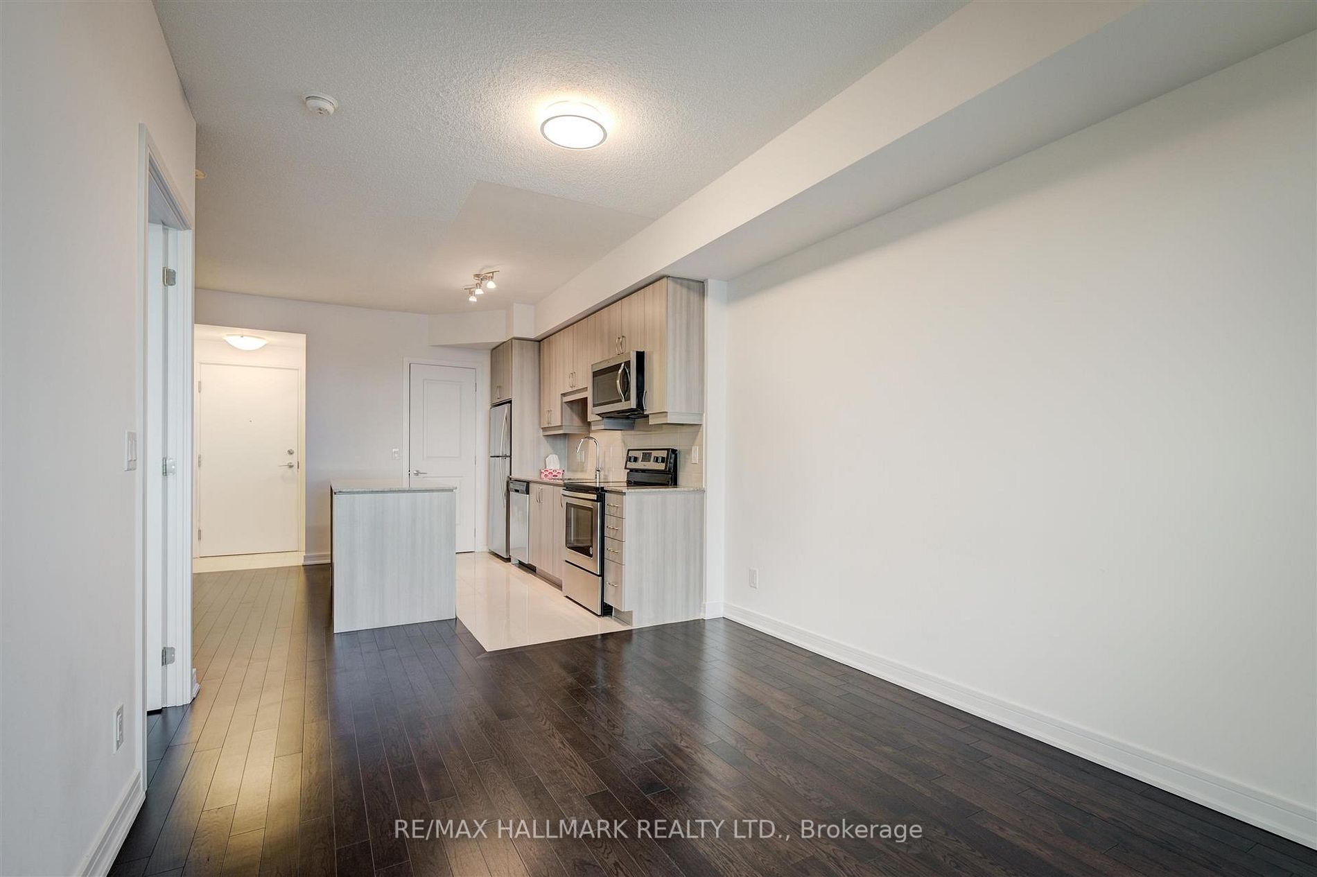 9205 Yonge St, #1406