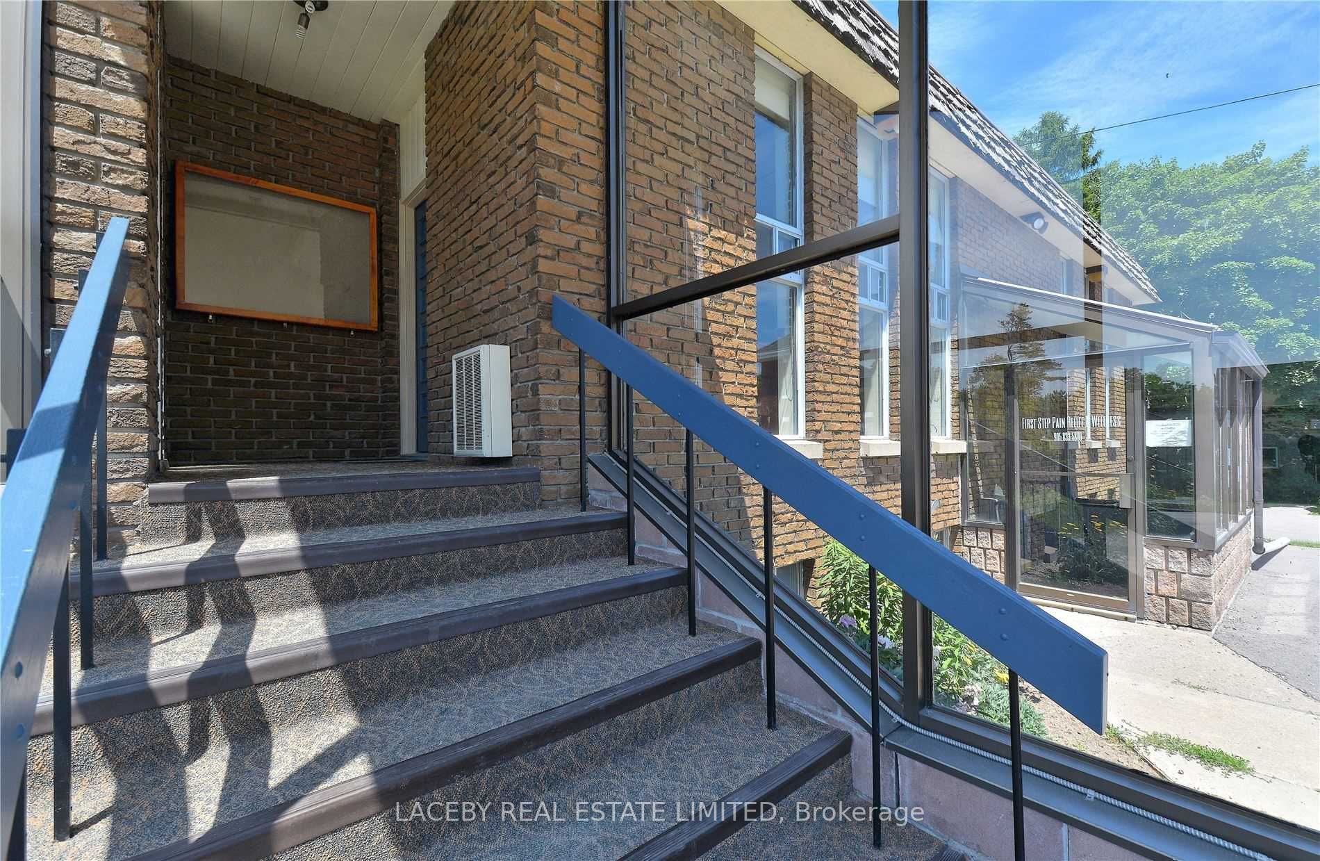 2174 King Rd