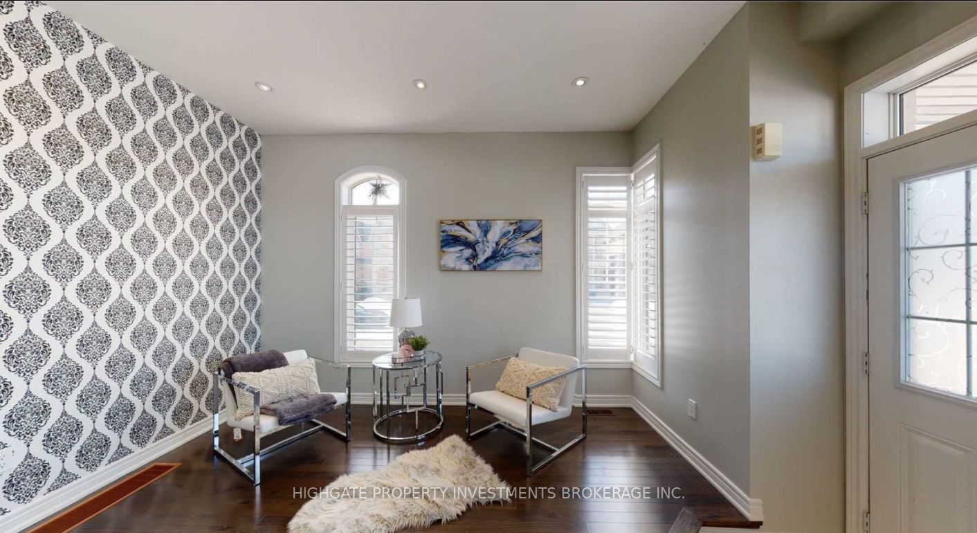 105 Richler Ave
