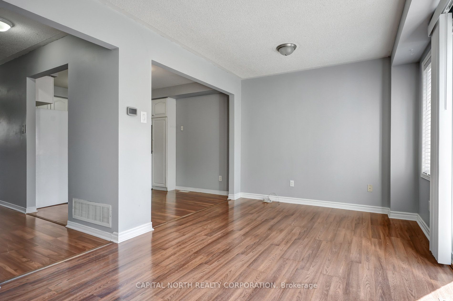 76 Potter Cres