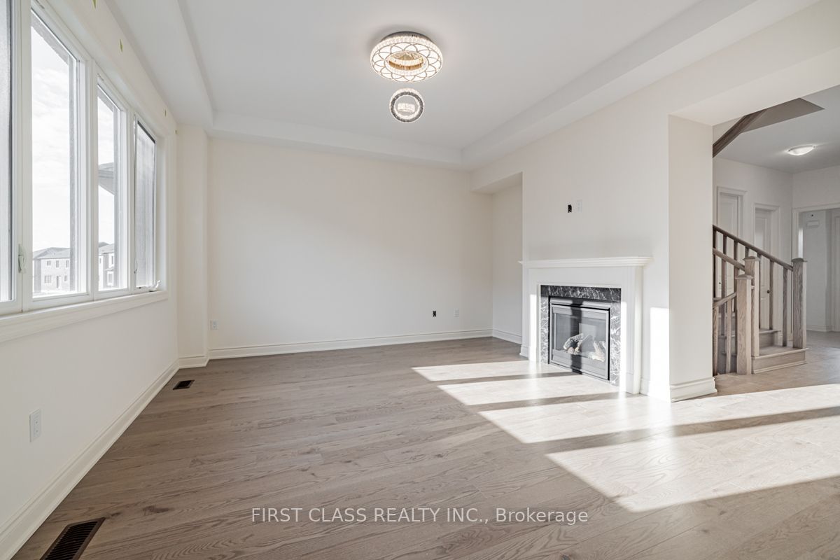 157 Prairie Rose Dr