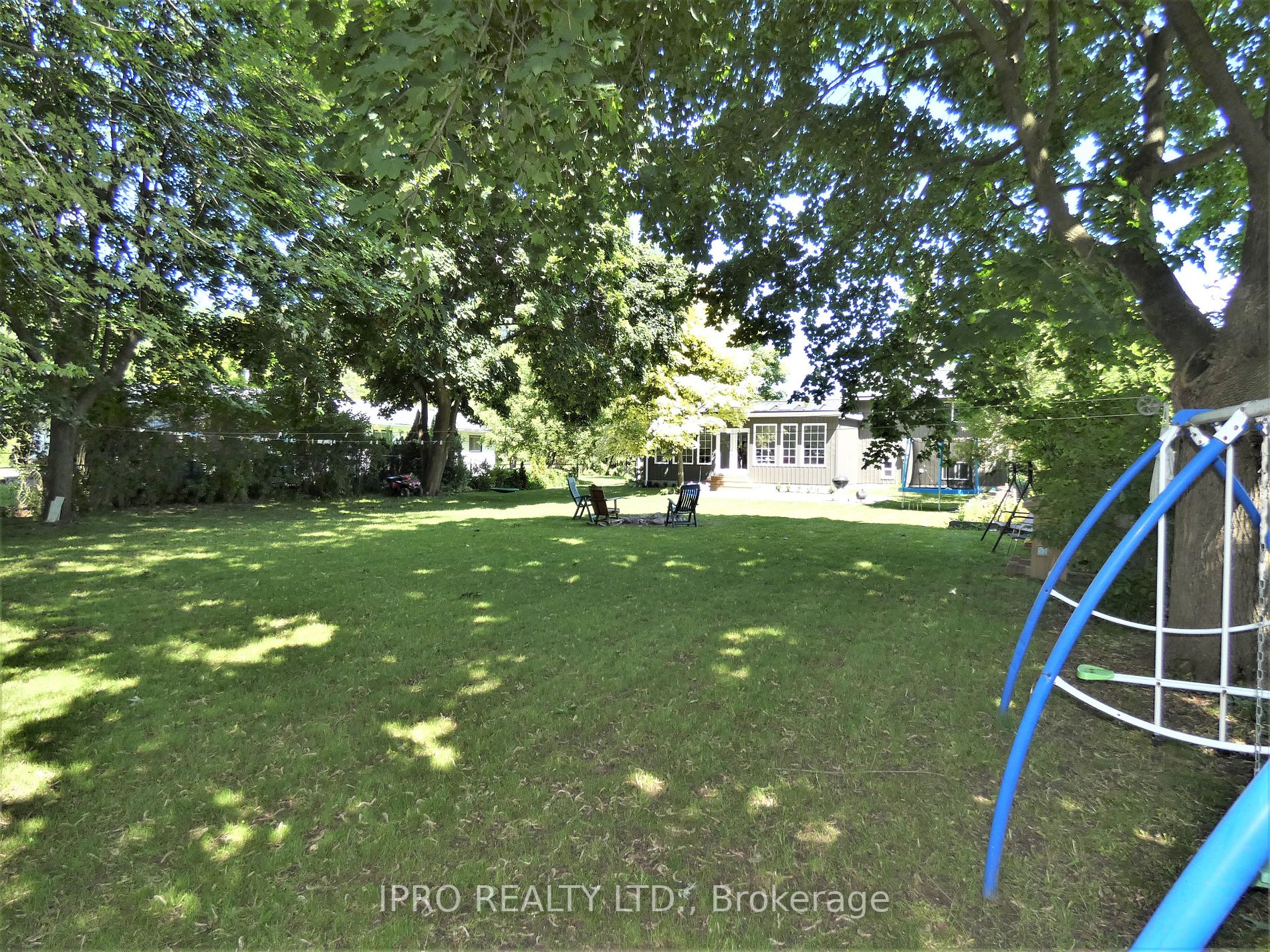 1011 Westminister St