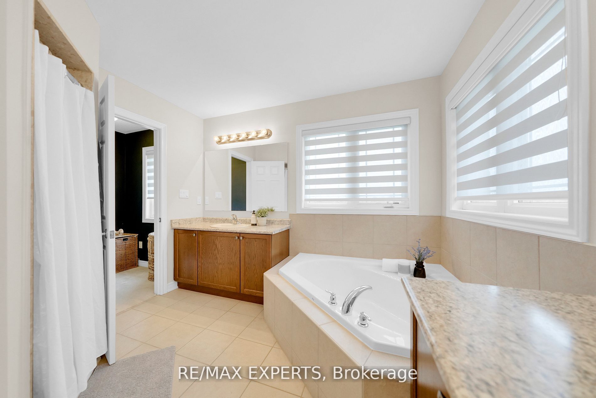 21 Turner Dr