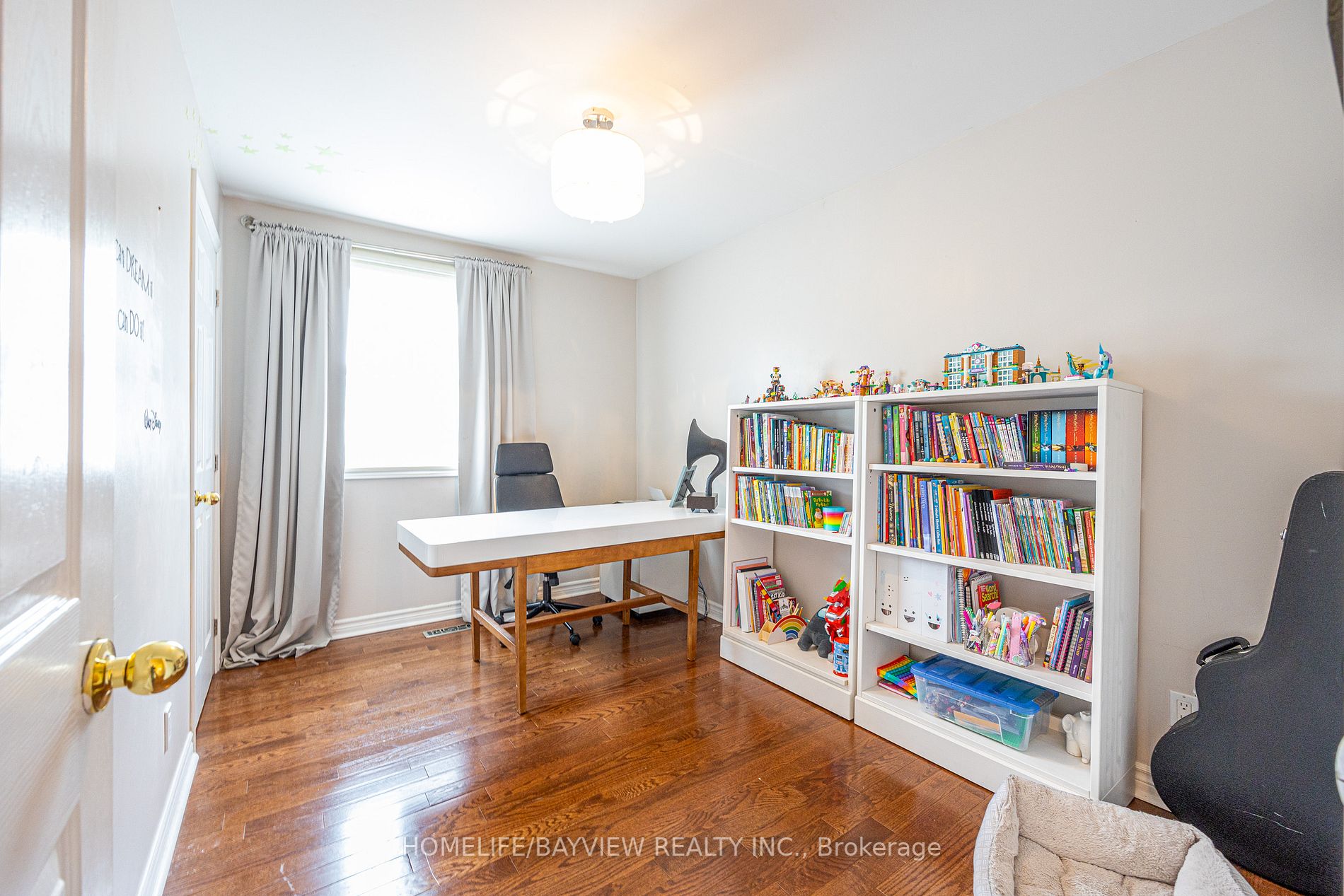 162 Romfield Crct