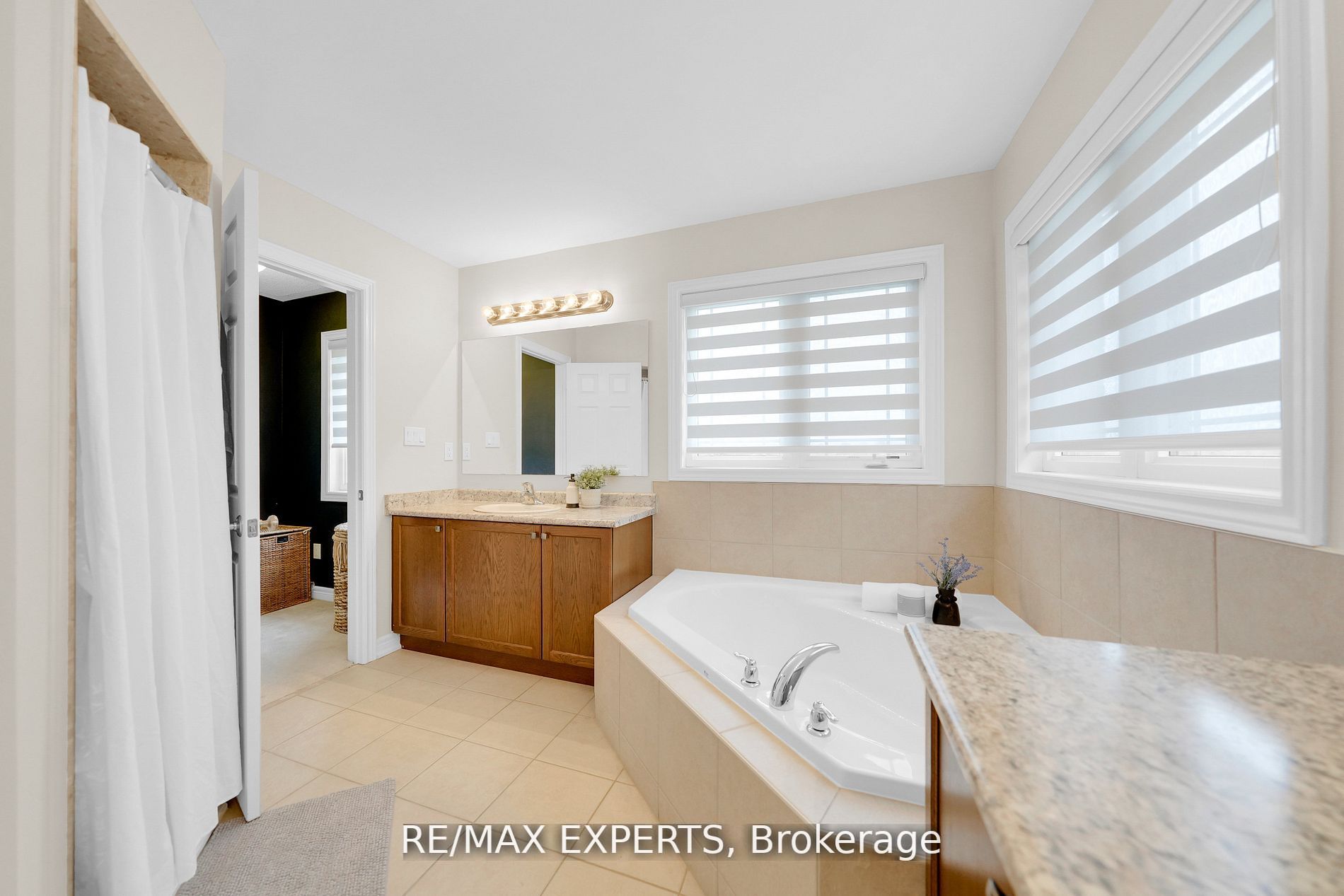 21 Turner Dr