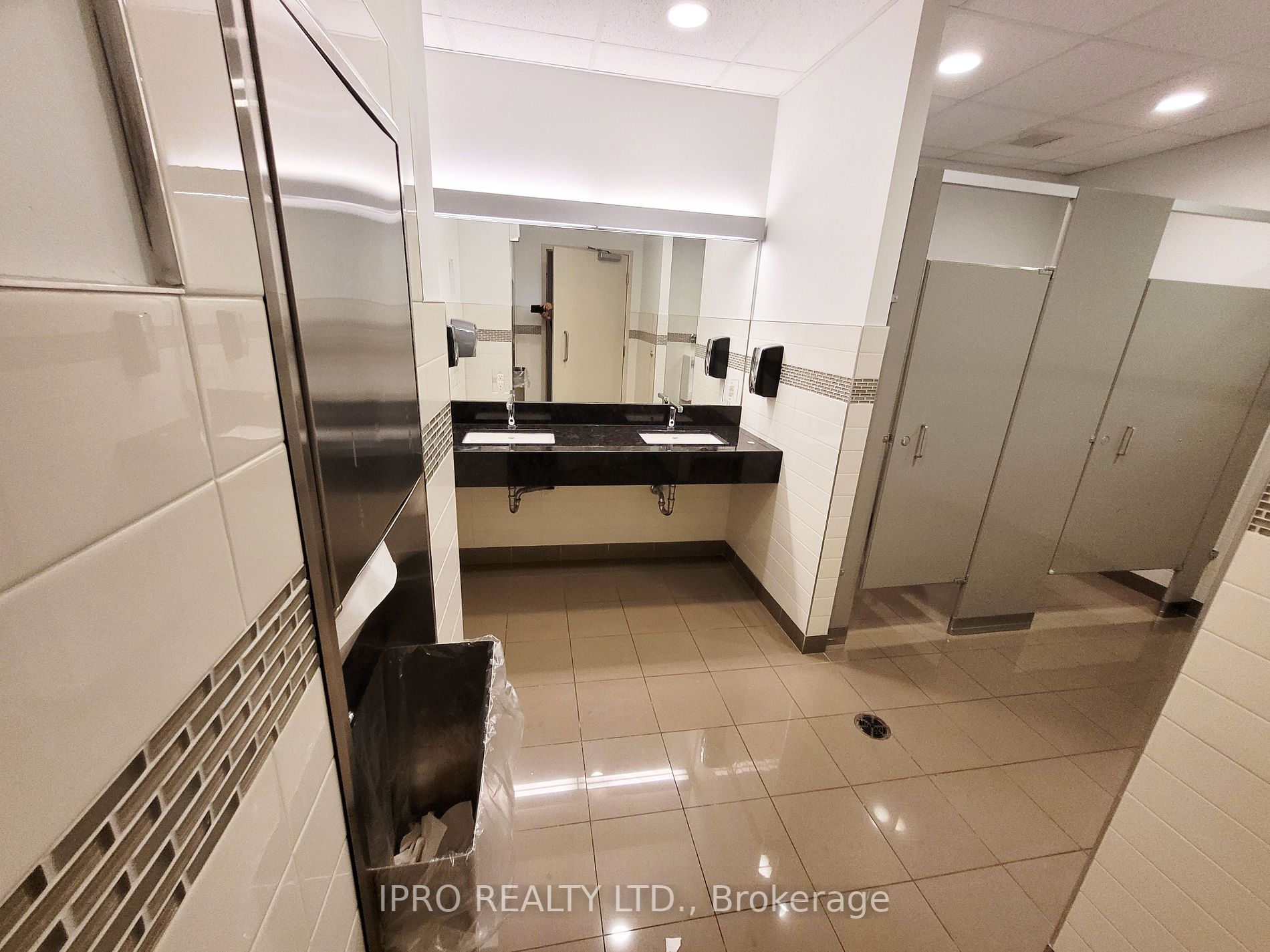 7191 Yonge St, #911F