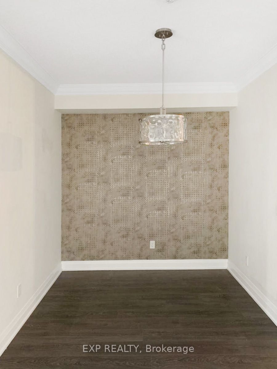 25 Baker Hill Blvd, #521