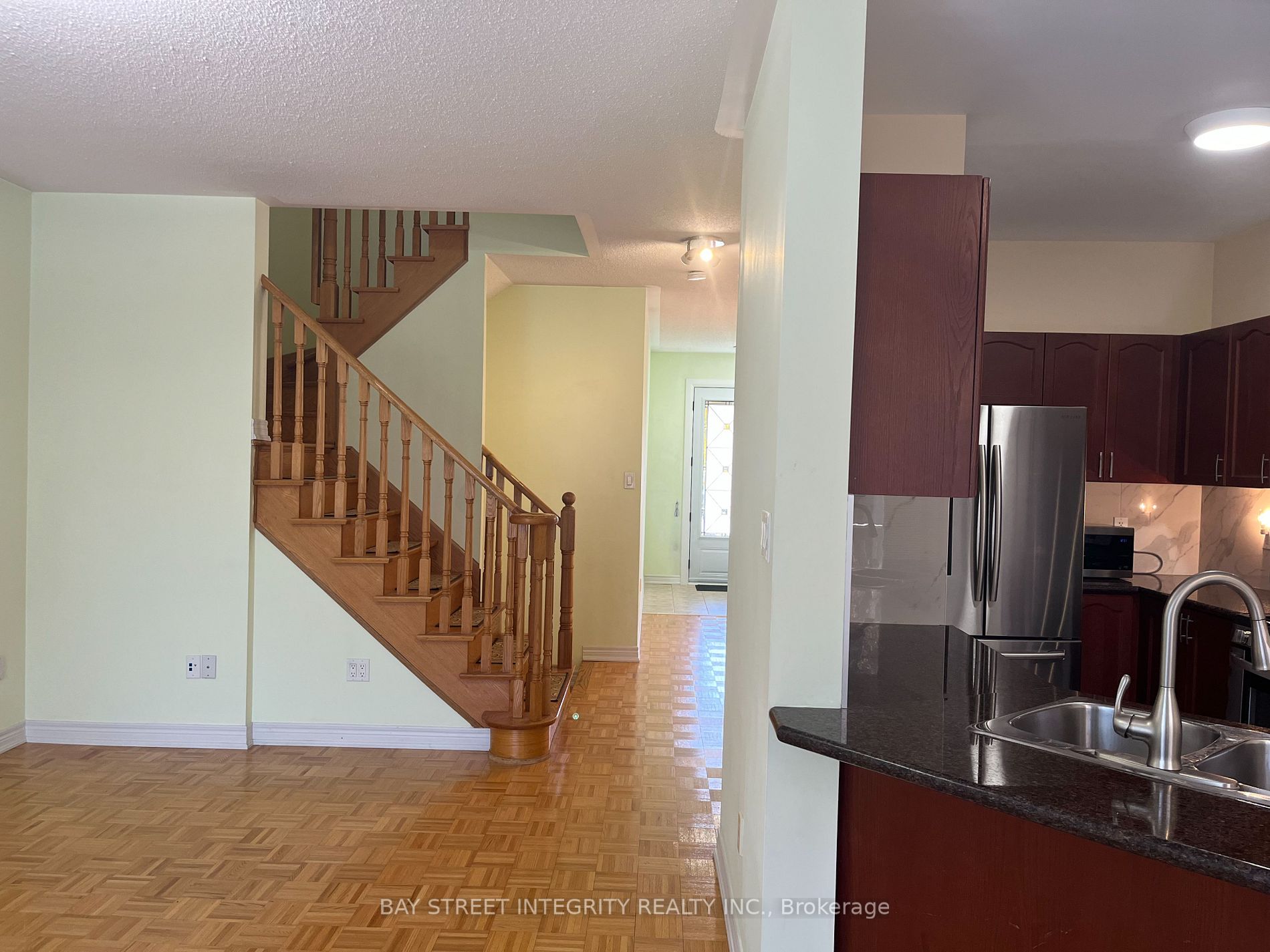 22 Gauguin Ave