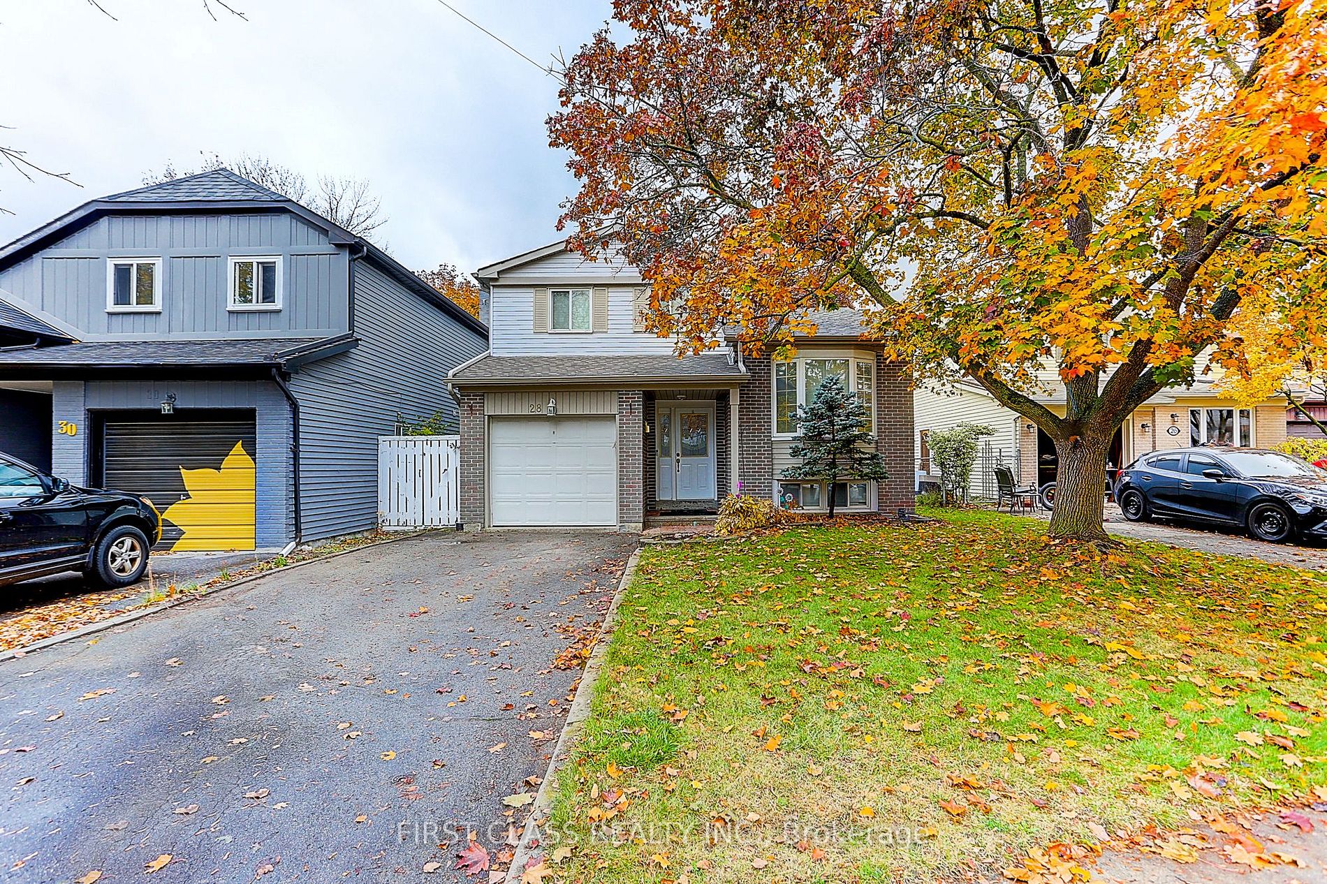 28 Merrylynn Drive