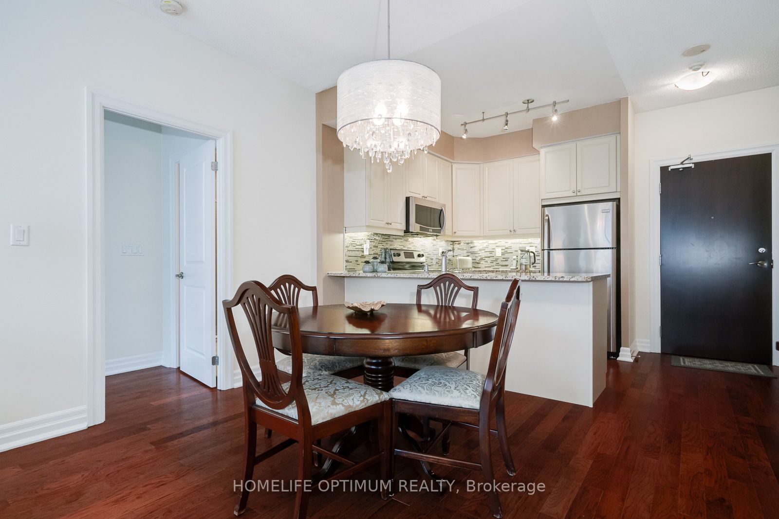 180 John West Way, #324