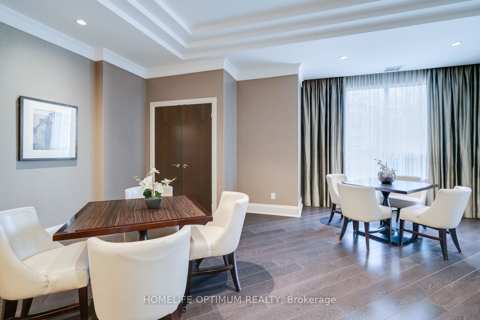 180 John West Way, #324