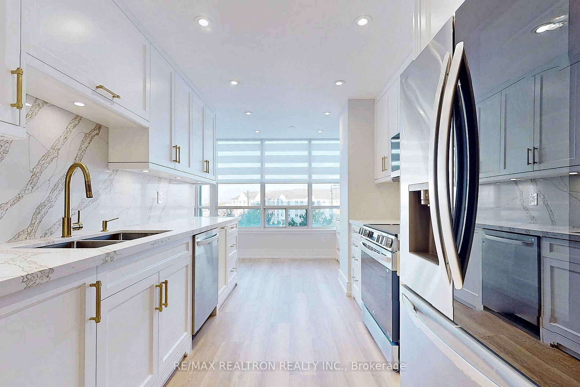 120 PROMENADE Circle, #609