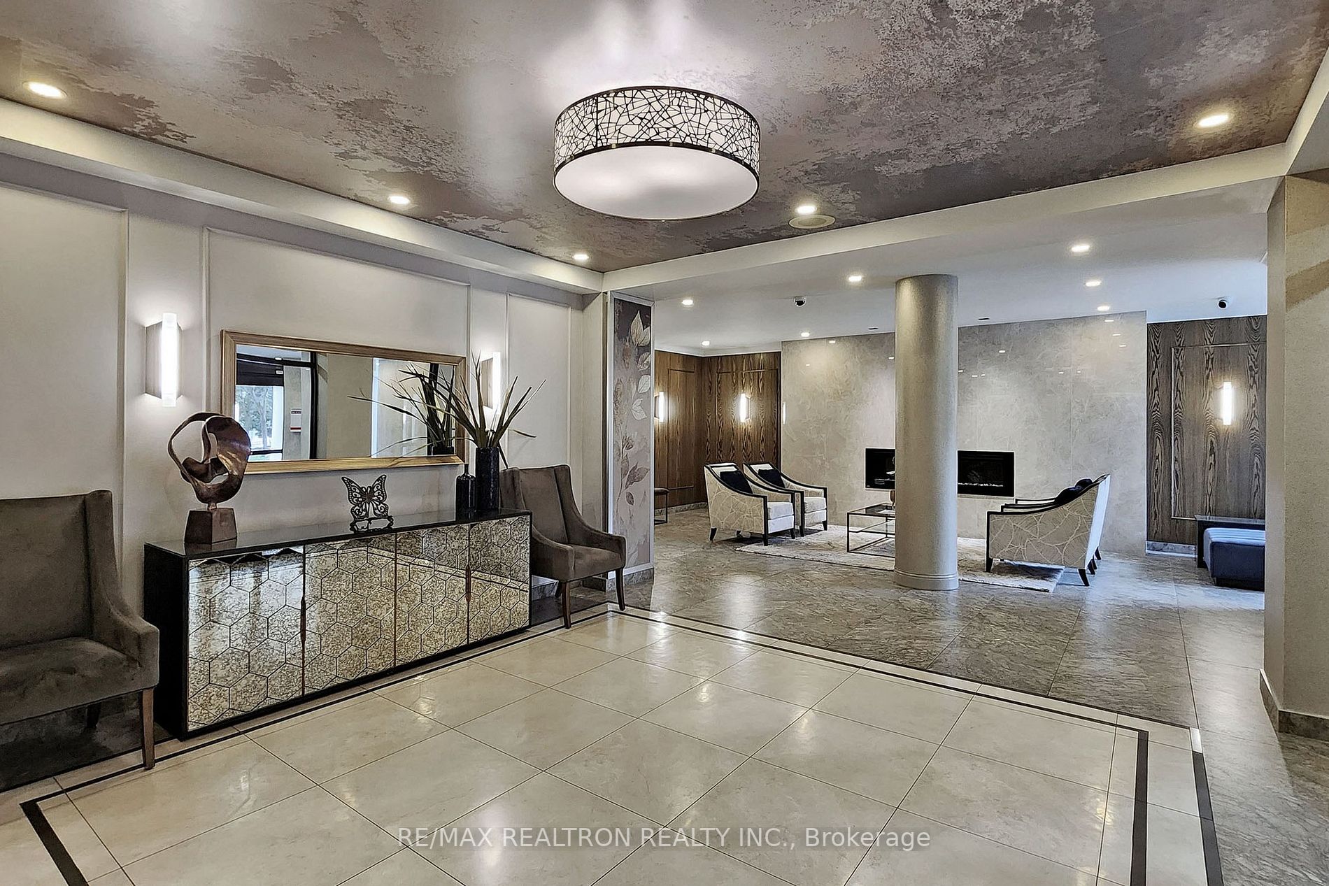 120 PROMENADE Circle, #609