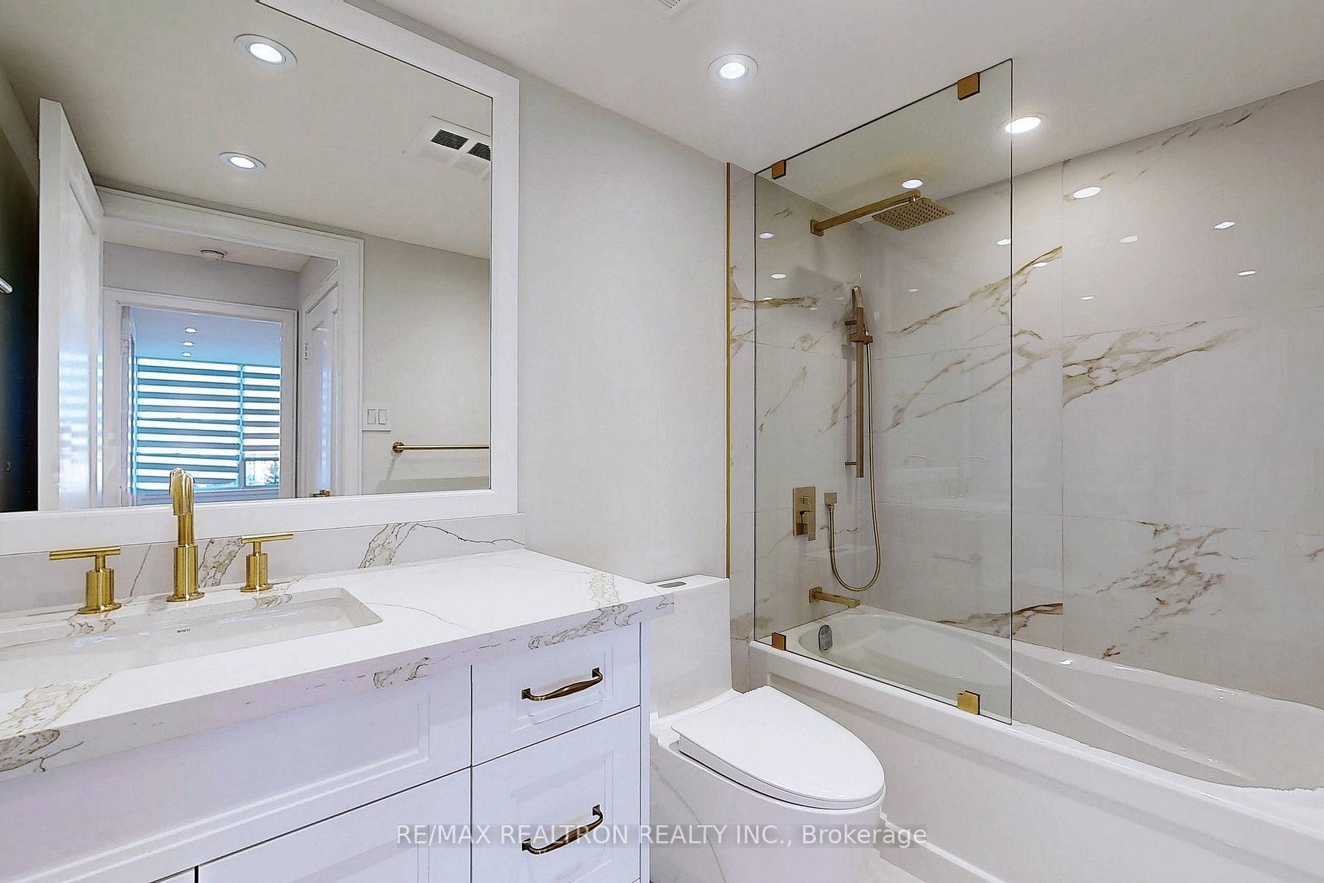 120 PROMENADE Circle, #609