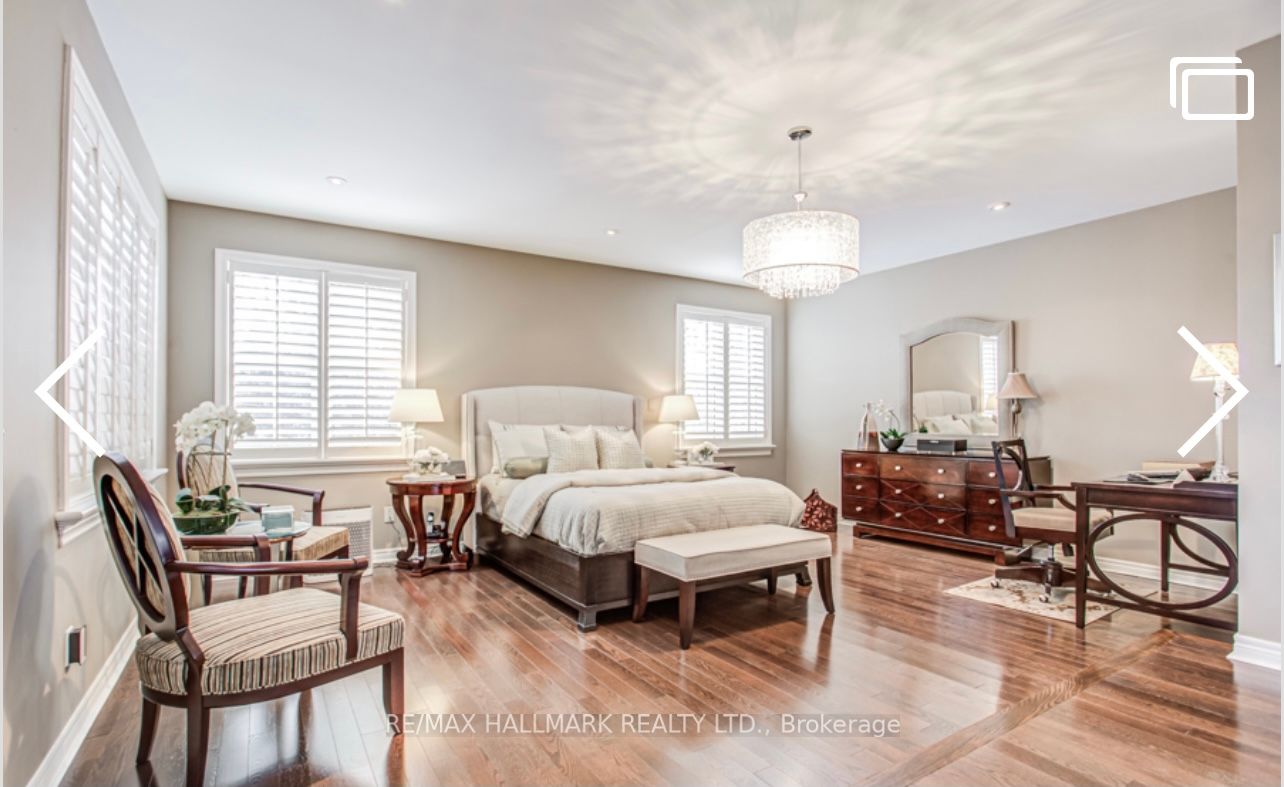 384 Kennedy Street W