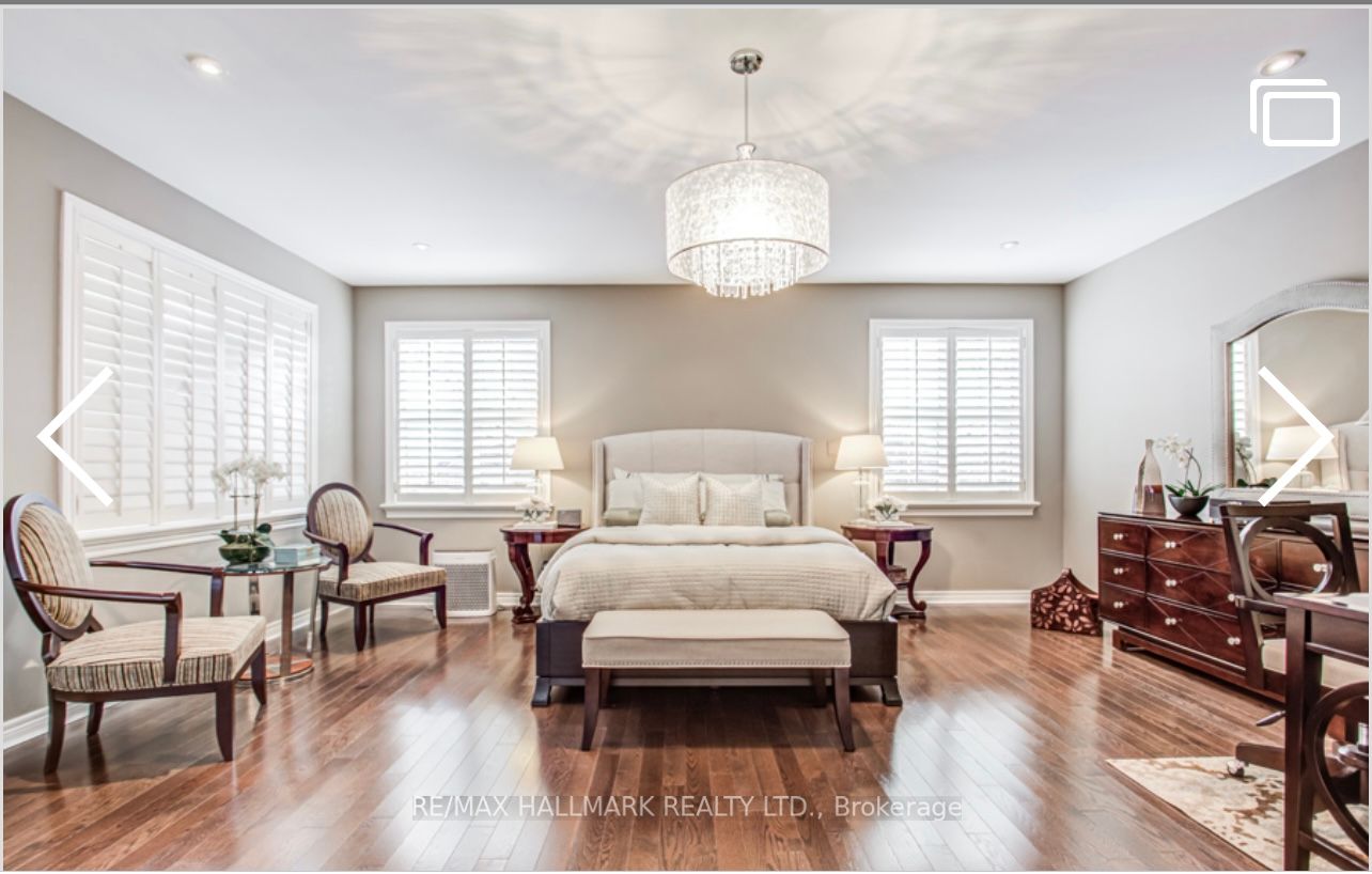 384 Kennedy Street W