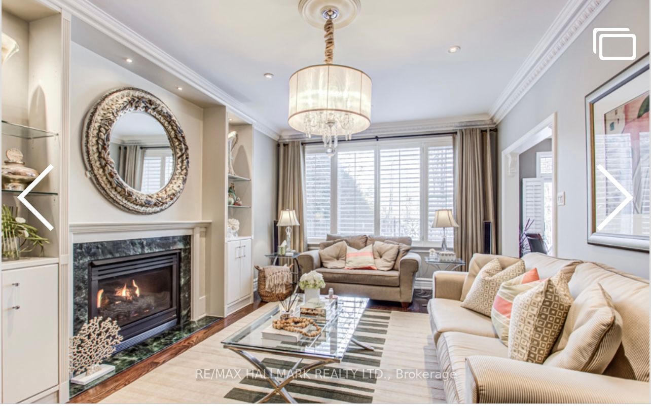 384 Kennedy Street W