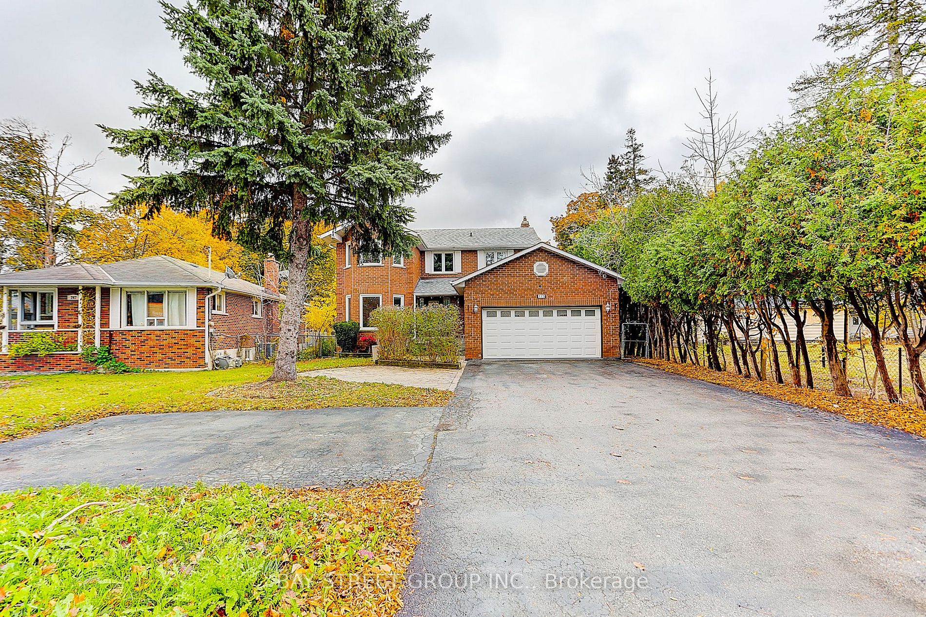 275 Elgin Mills Road W