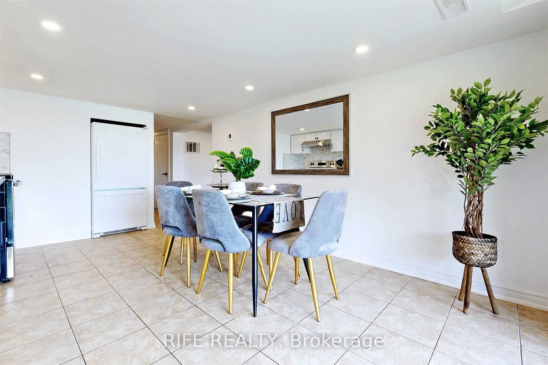 41 Connor Dr