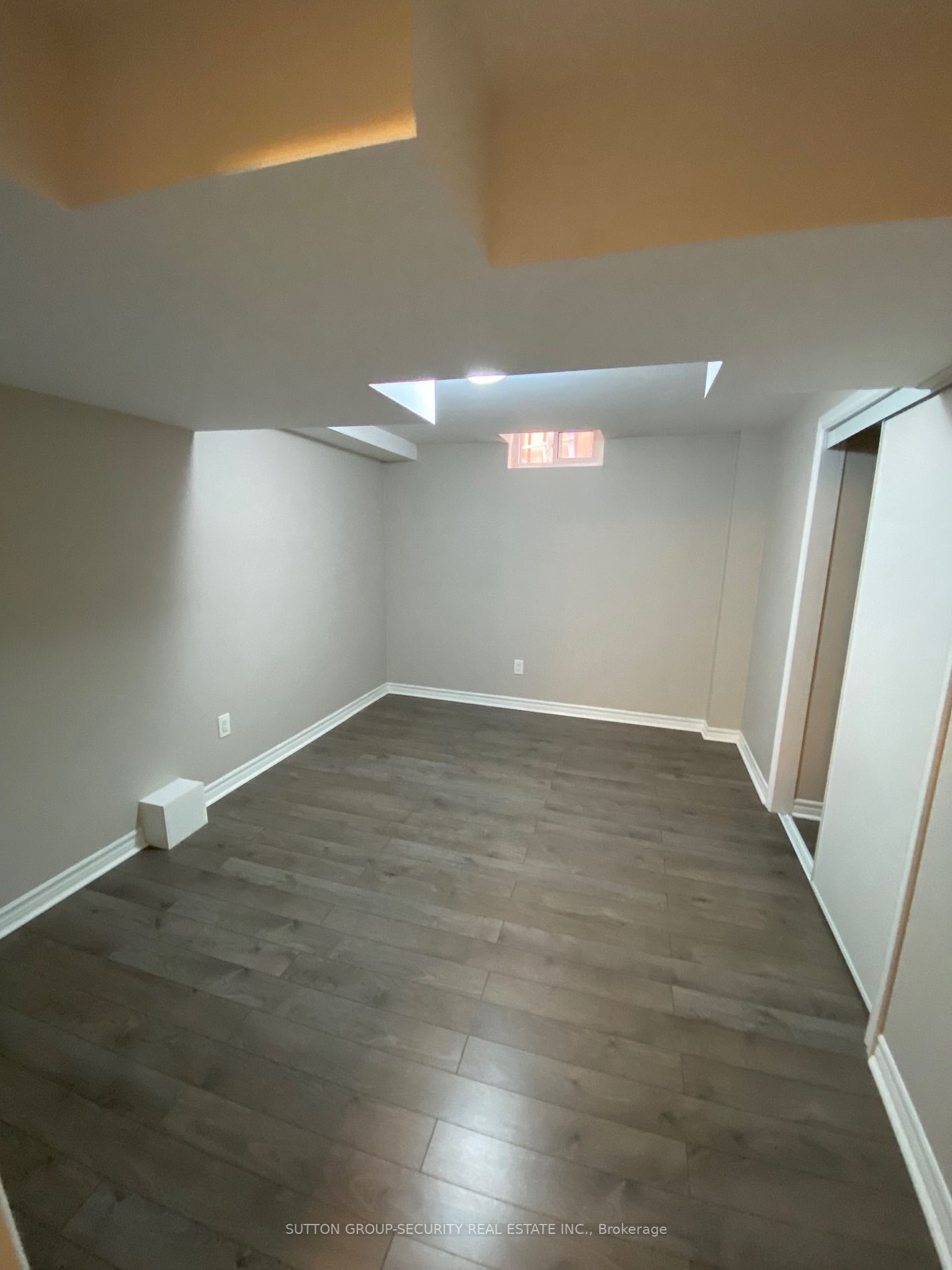76 Dante Crt, #Bsmt